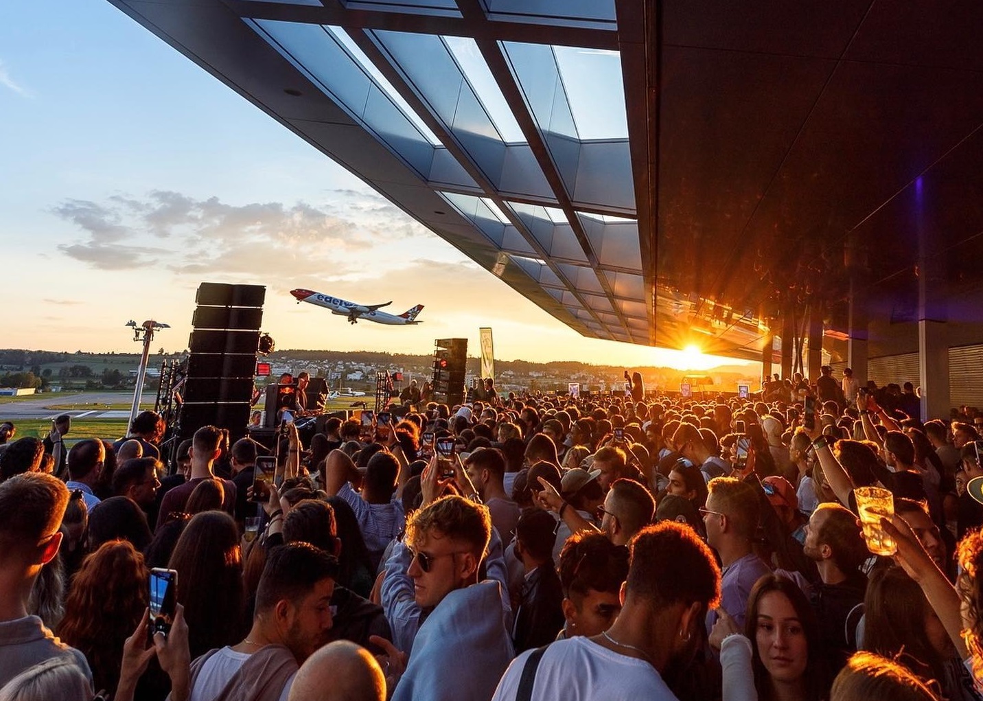 sauvage off zurich airport