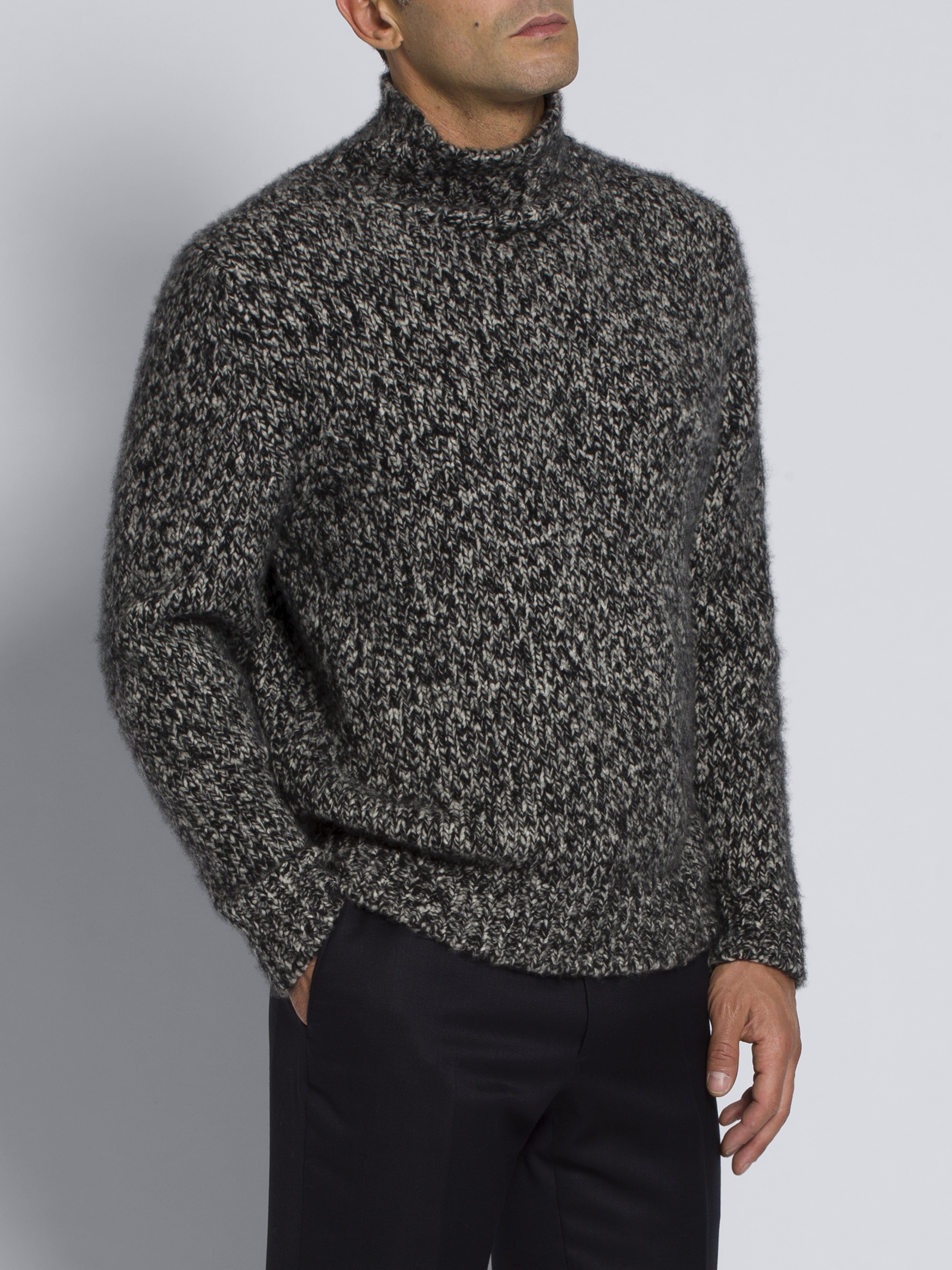 Brioni Cotton silk crewneck sweater in blue | Maglieria Uomo \u003e Il Nostro  Tempo