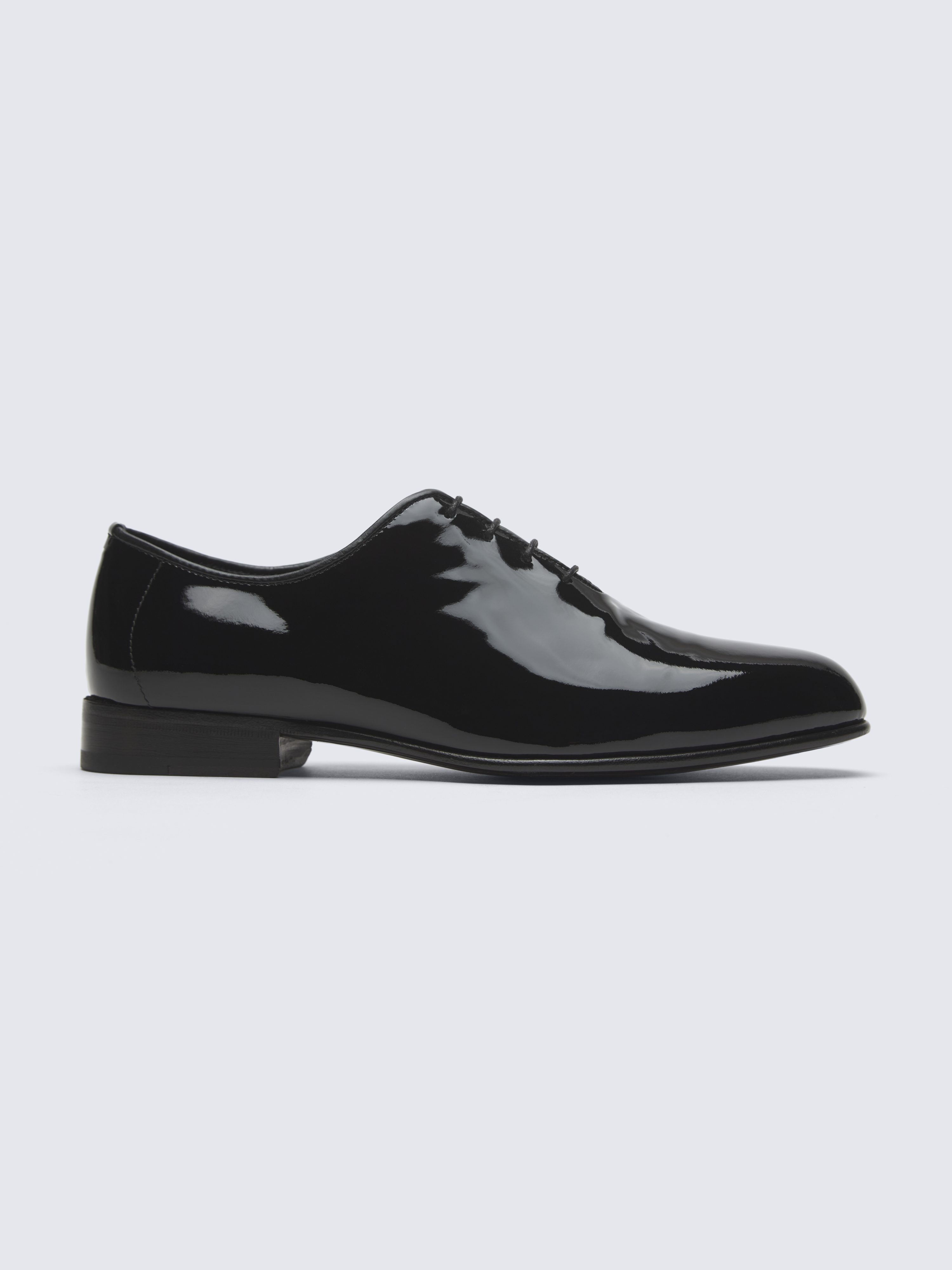 Essential Black patent leather evening oxford shoes
