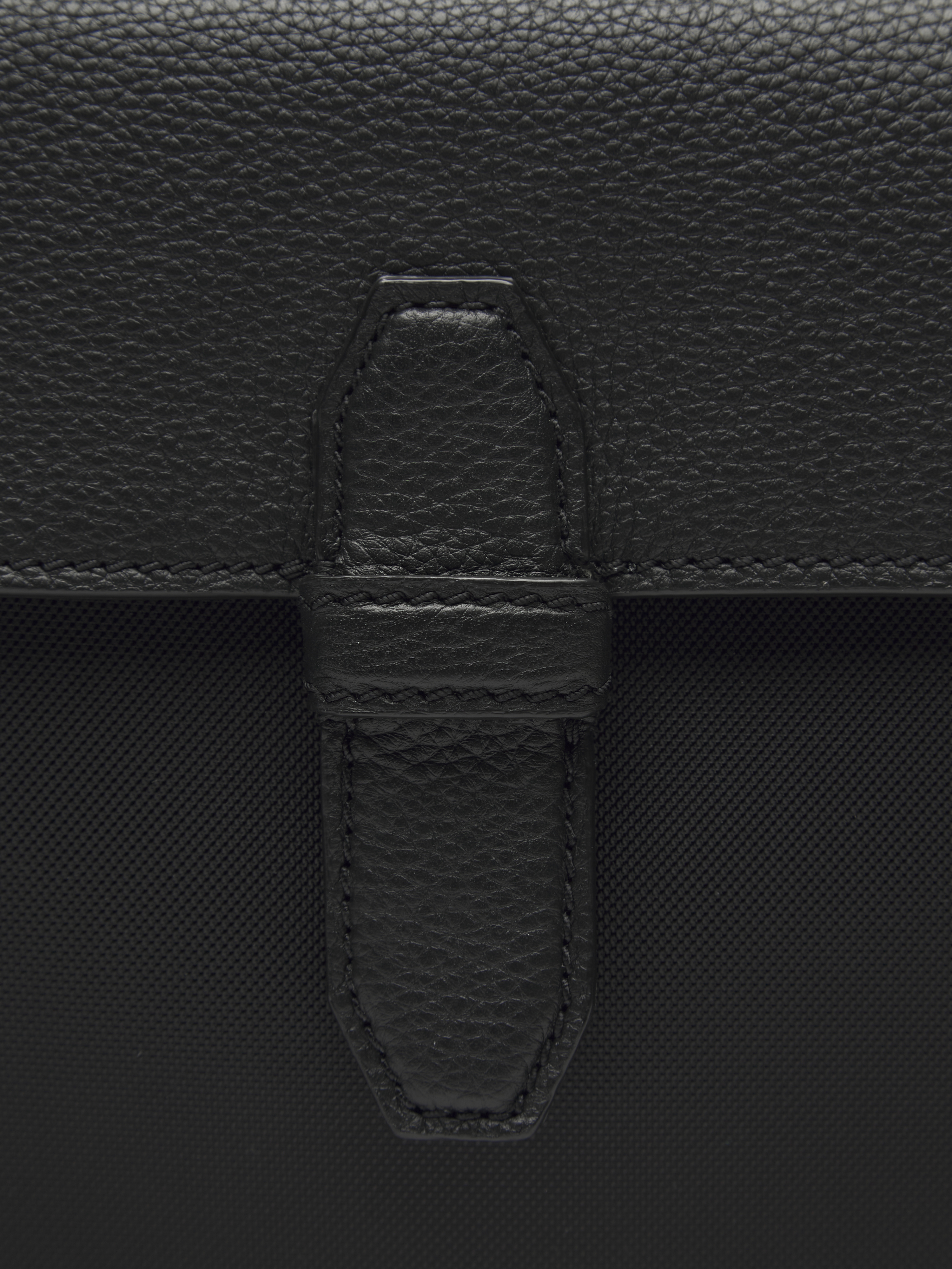 ブラック ナイロン & グレインレザー トラベルトートバッグ