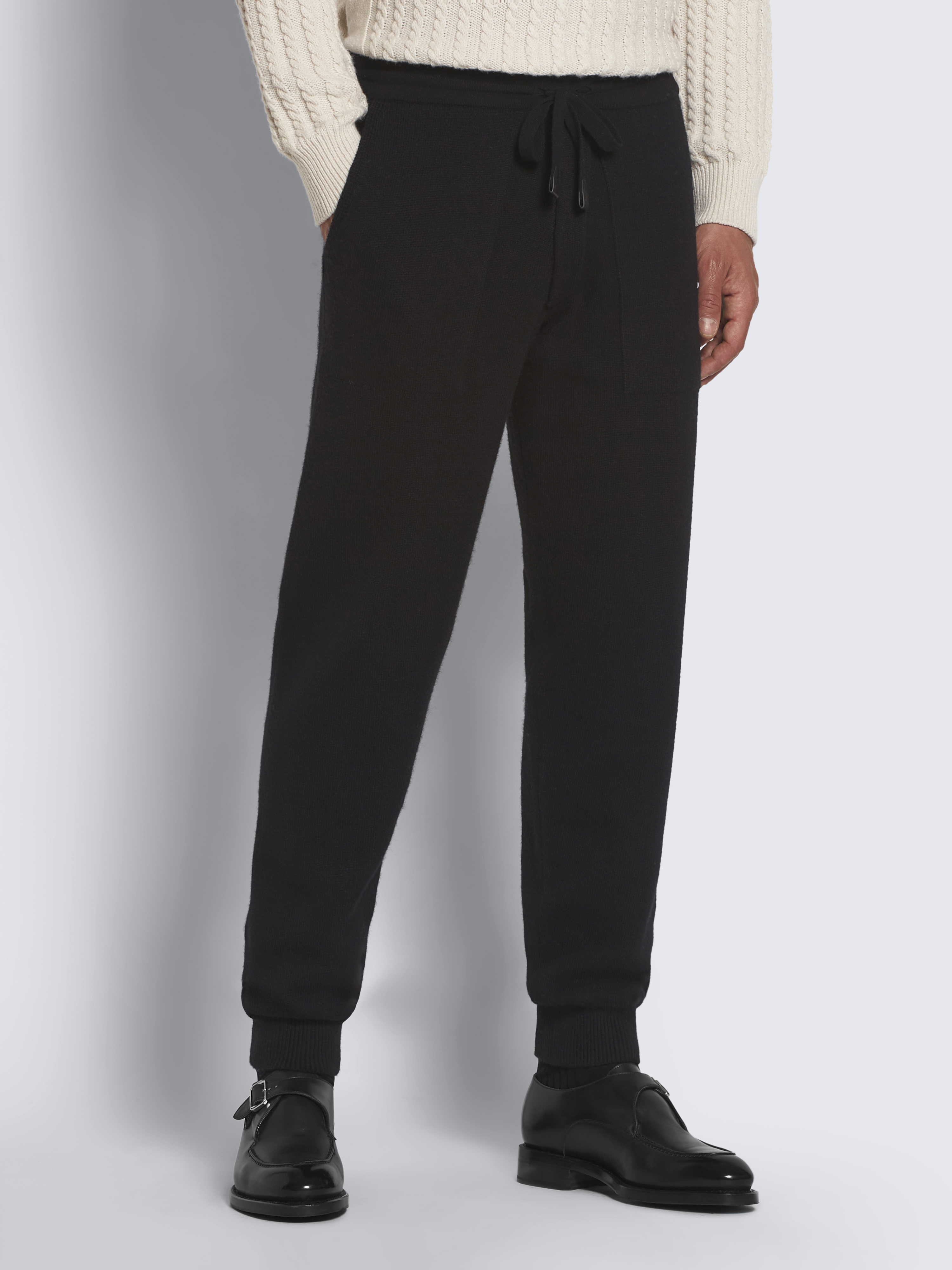 Black cashmere joggers new arrivals