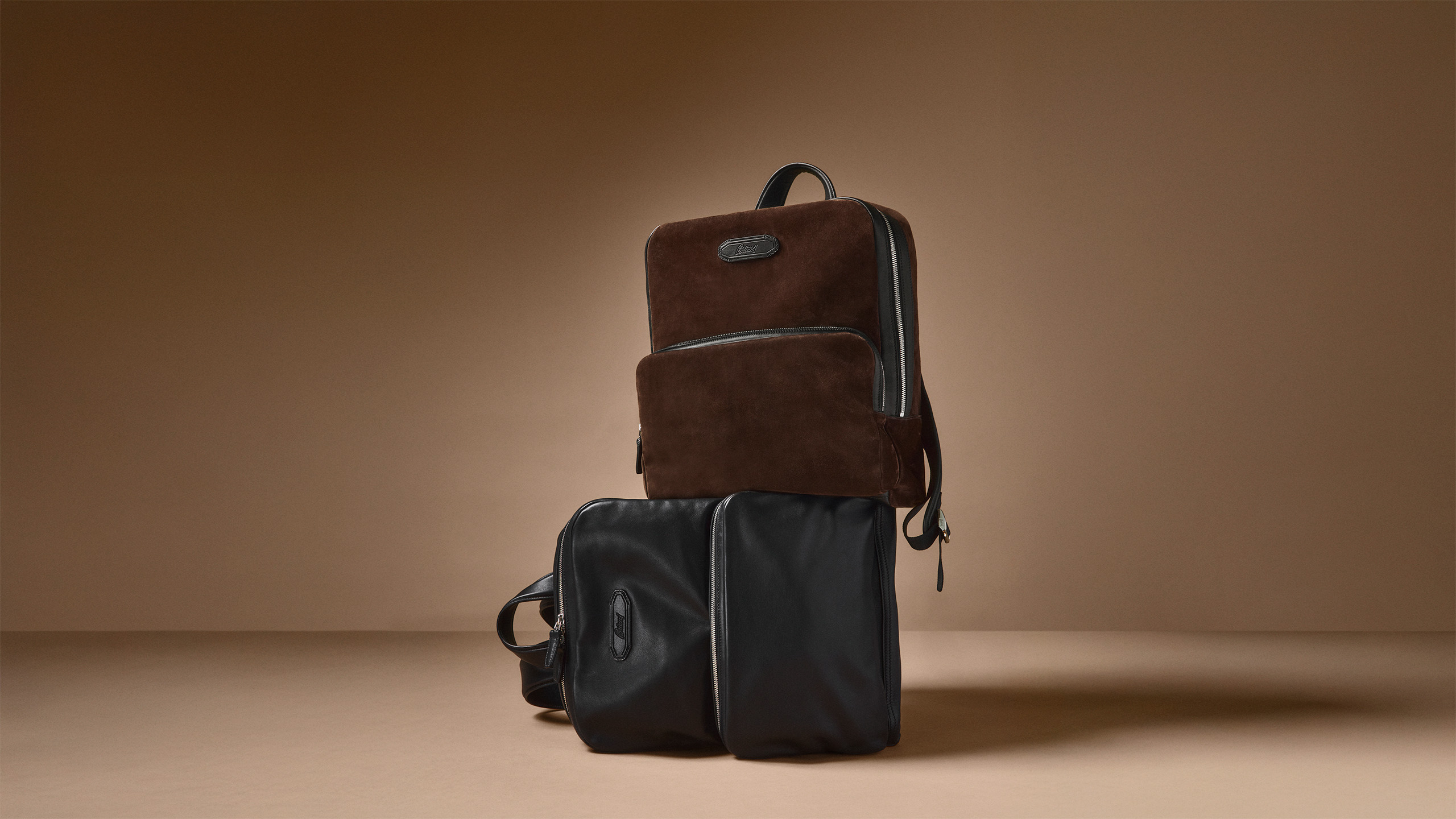 新品』brioniブリオーニリュック❣️オールレザーグレージュカラー