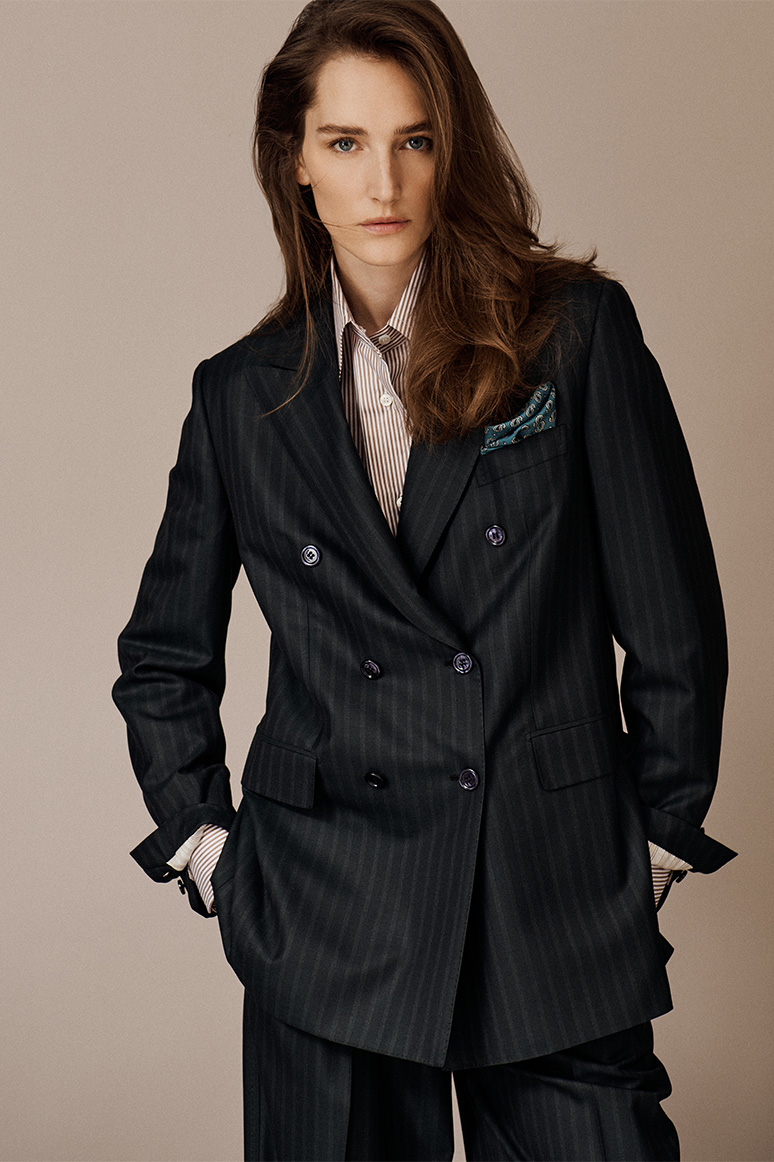 FW26_LaDonna_Crop_4c.jpg