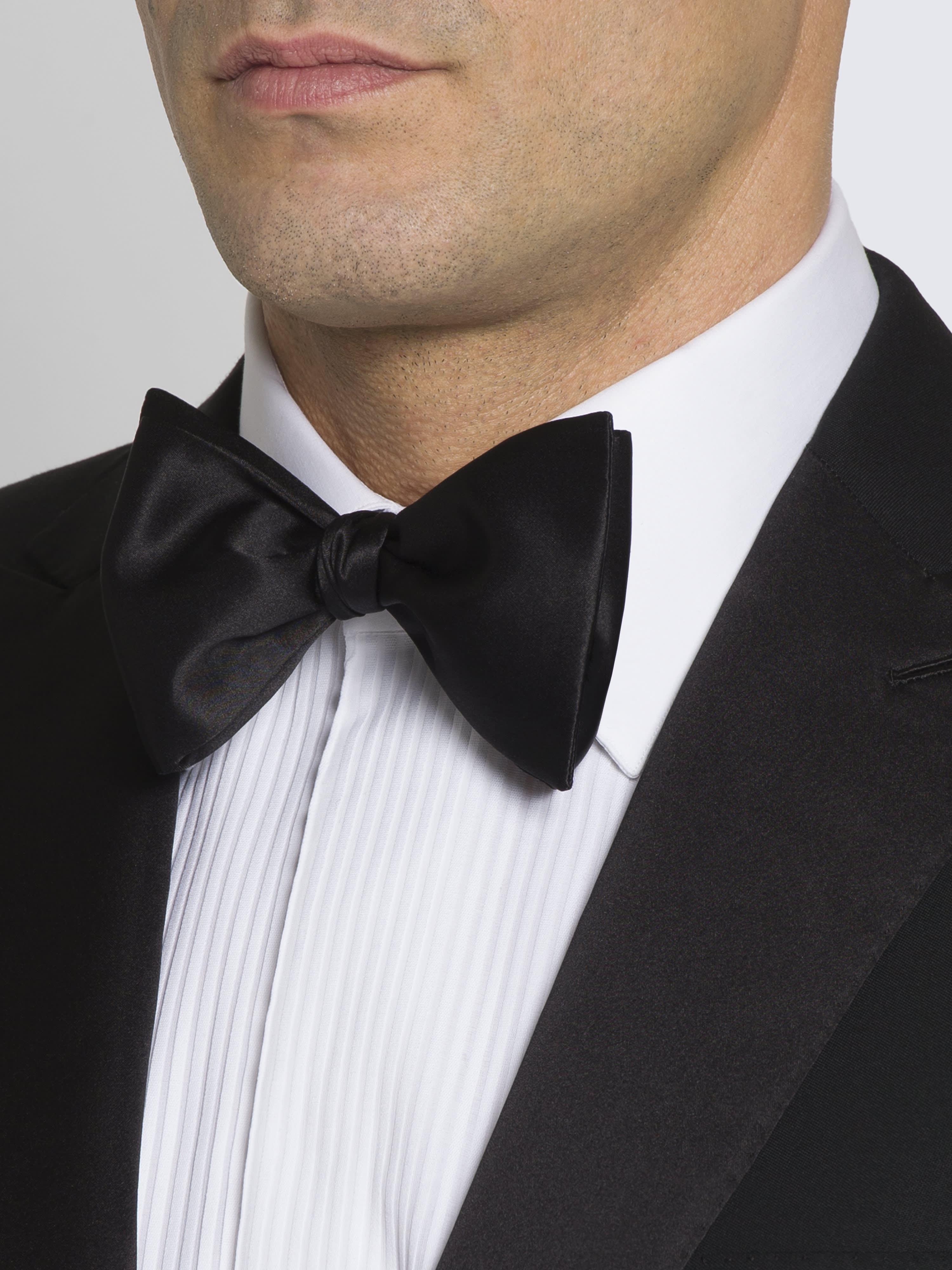 Slank Onheil Somber Essential' black silk self-tie bow tie | Brioni® US Official Store