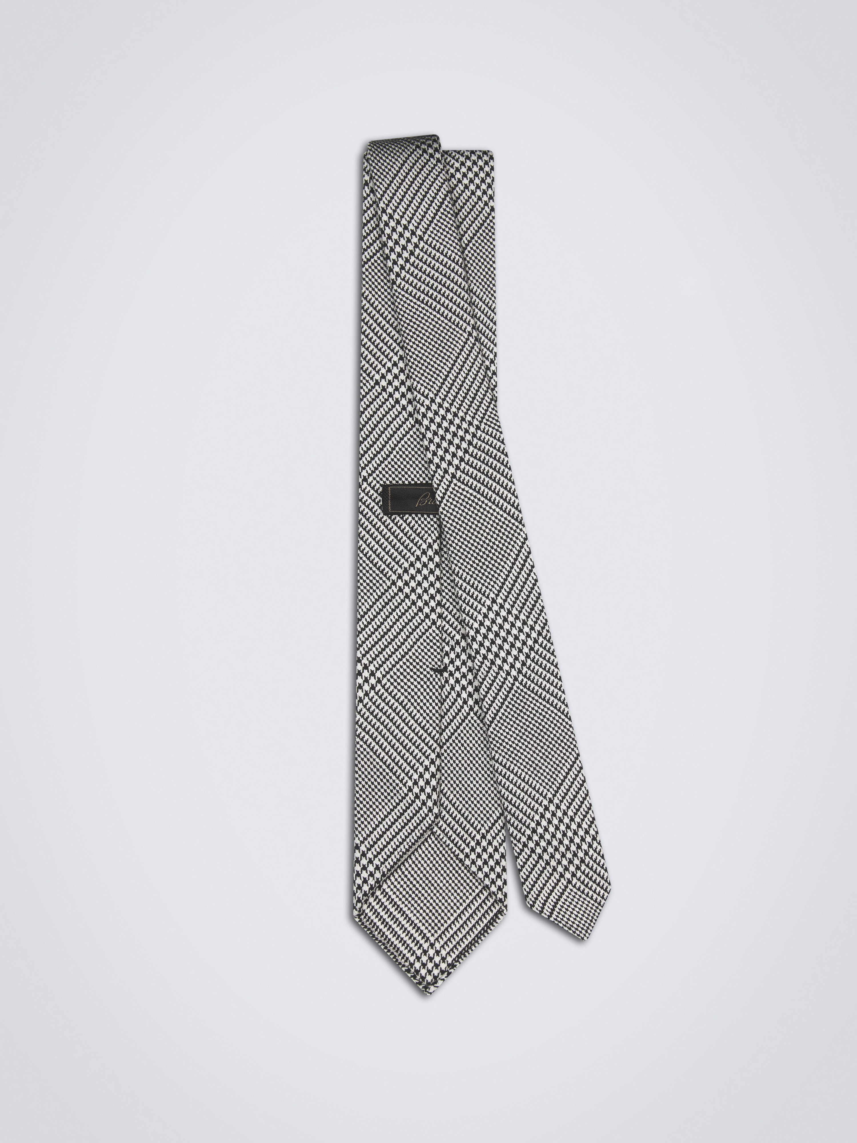 Brioni シルク ネクタイ ロイヤルブルー シャンブレー織り ソリッド 楽天市場】【お買い物マラソン 50%OFF 半額】 Brioni ブリオーニ