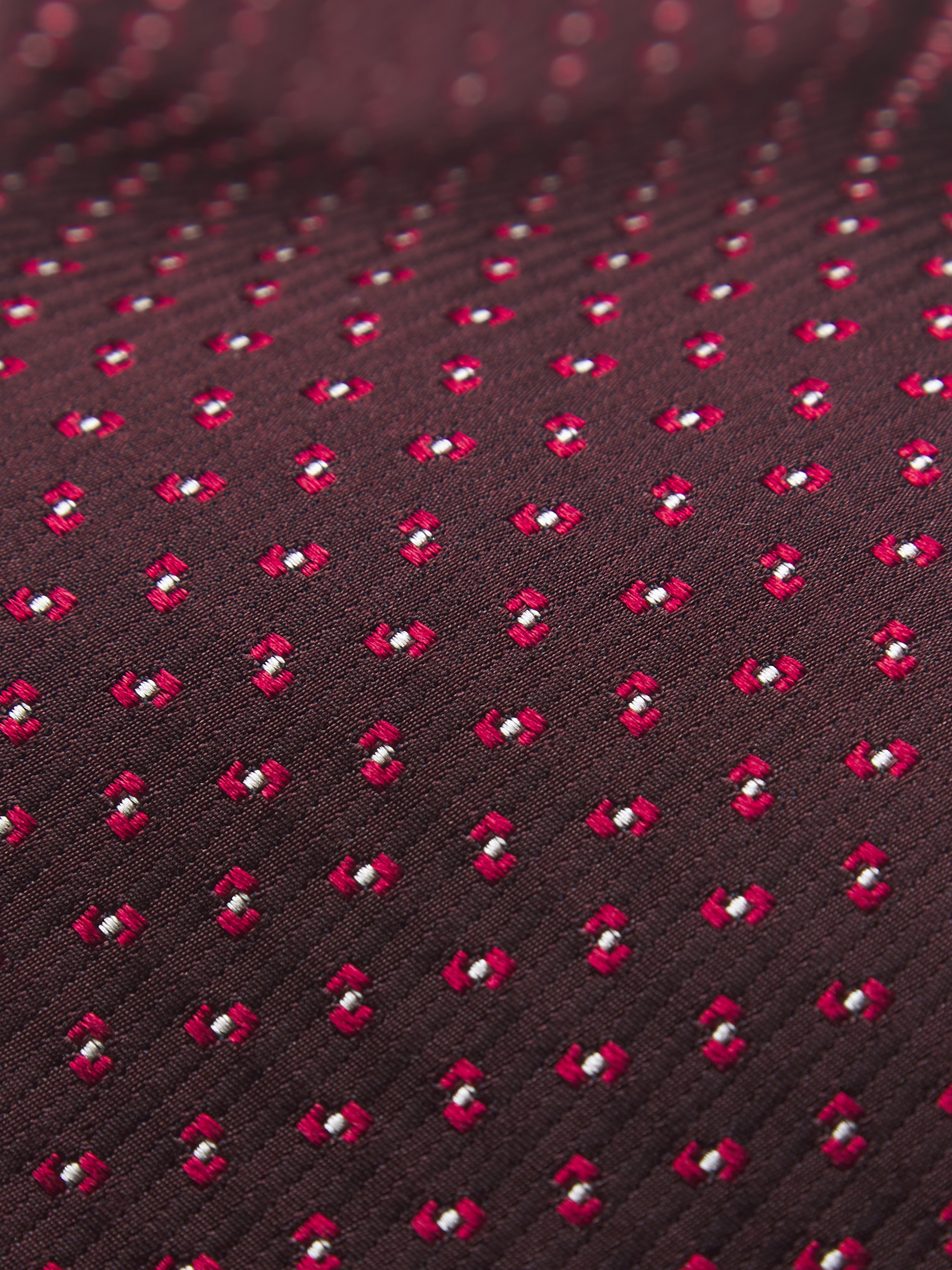ネクタイ＆ポケットチーフ | ブリオーニ® 日本 公式ストア