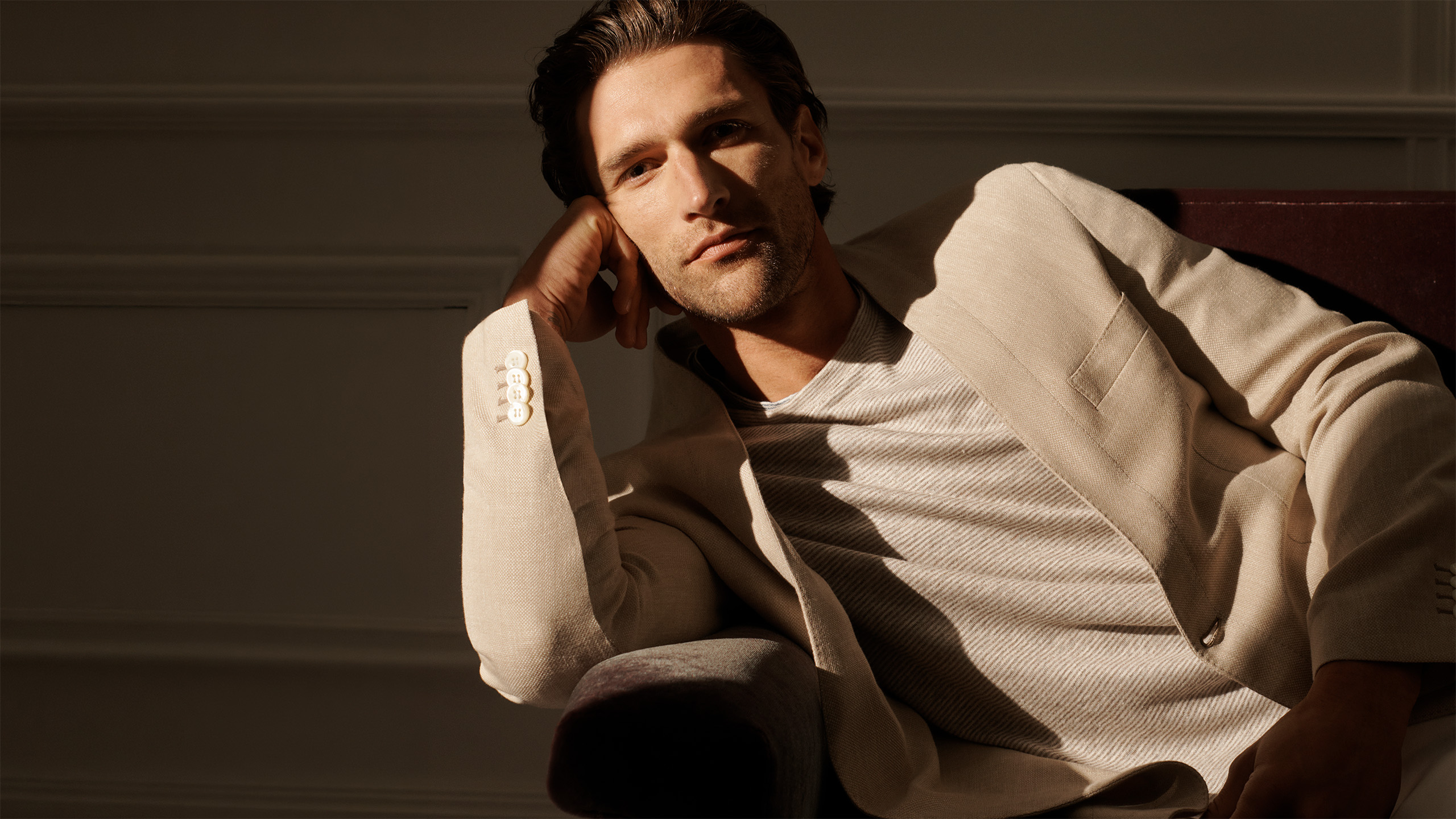 ✨定価 ¥126,100✨ Brioni ジーンズ イタリア製 赤パッチ Brioni | Official Website