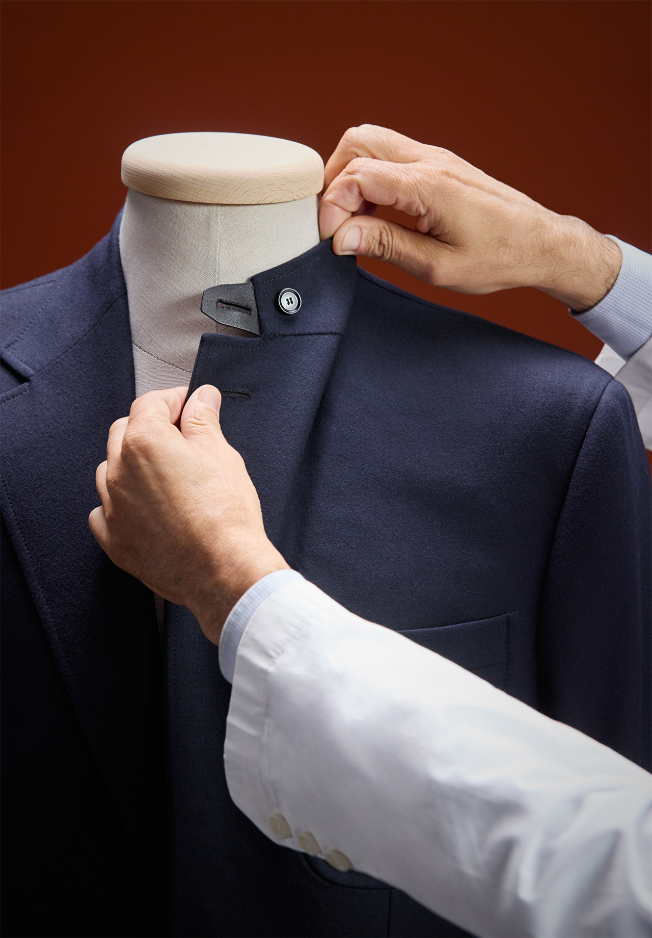 【未使用】ブリオーニ　Brioni　PARLAMENT　スーツ　ウール　51 R Essential ブラック スーパー160ウール Brunico スーツ