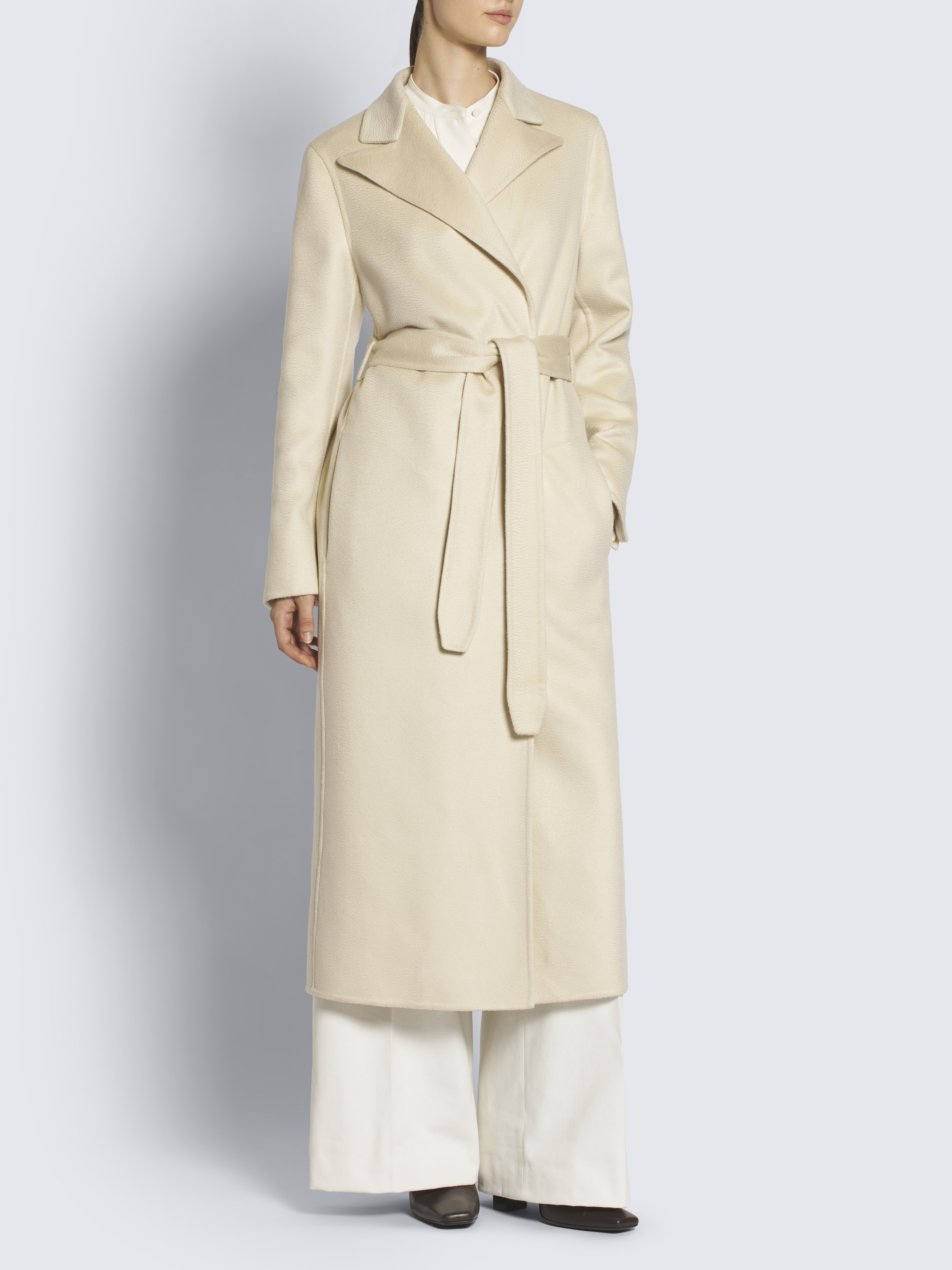 Ivory white cashmere double-splittable Claudia coat