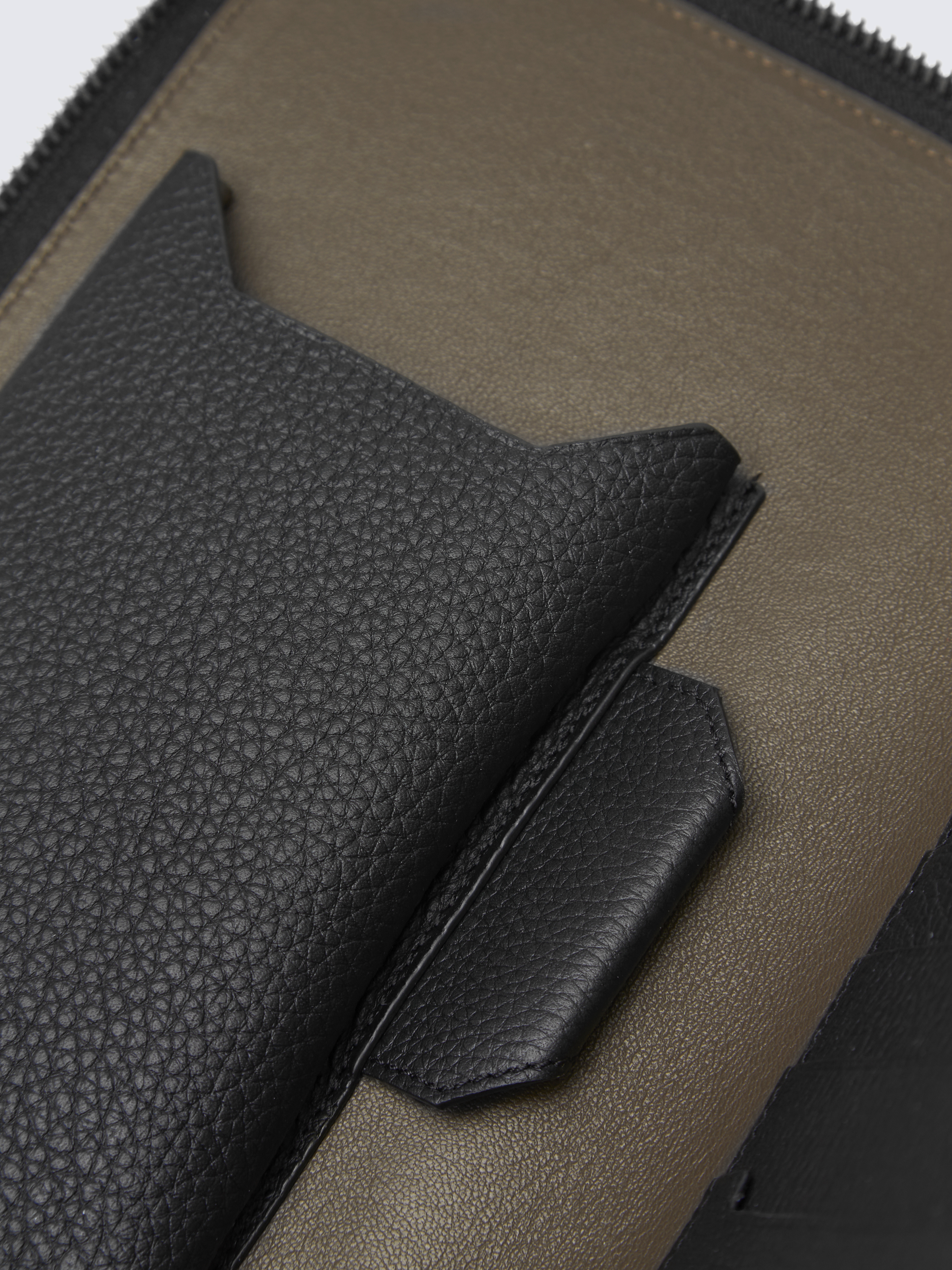 Wallet double compartment bag／black Alexvyan Zipper Men RFID Blocking Bifold Leather Purse