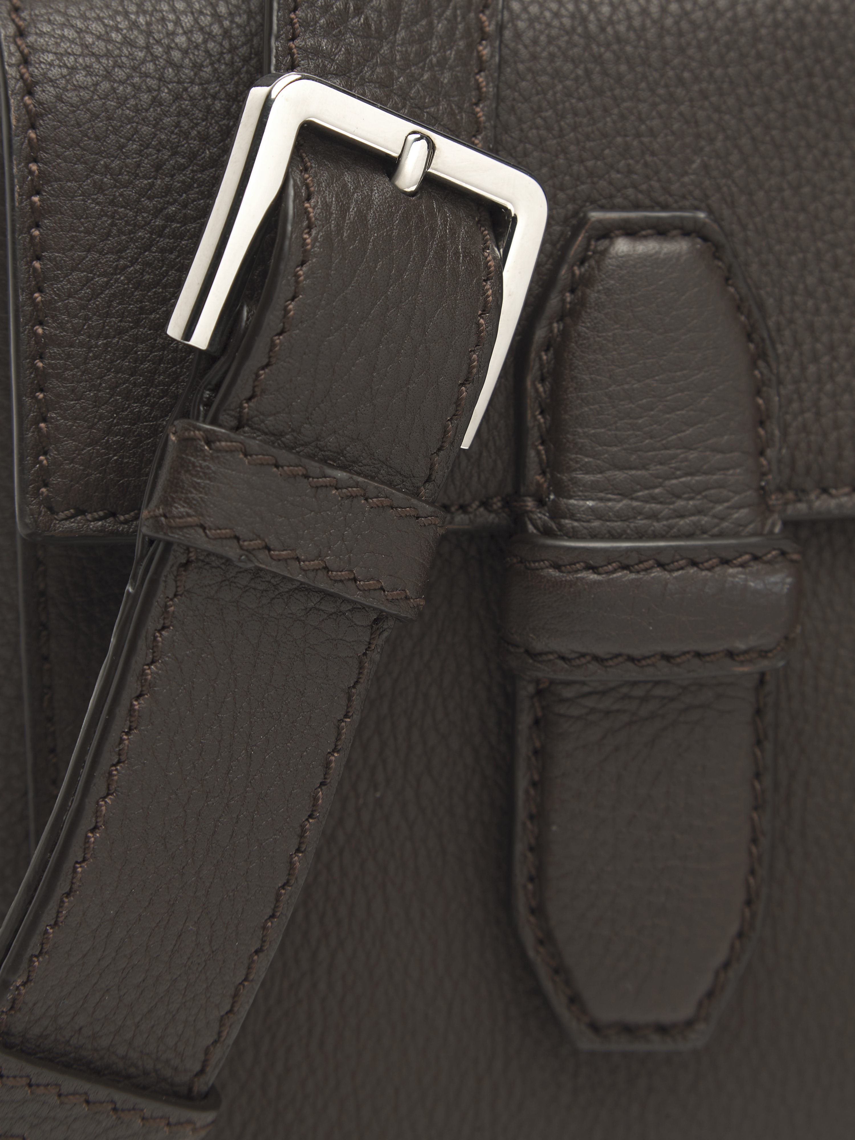 ダークブラウンク グレインレザー メッセンジャーバッグ