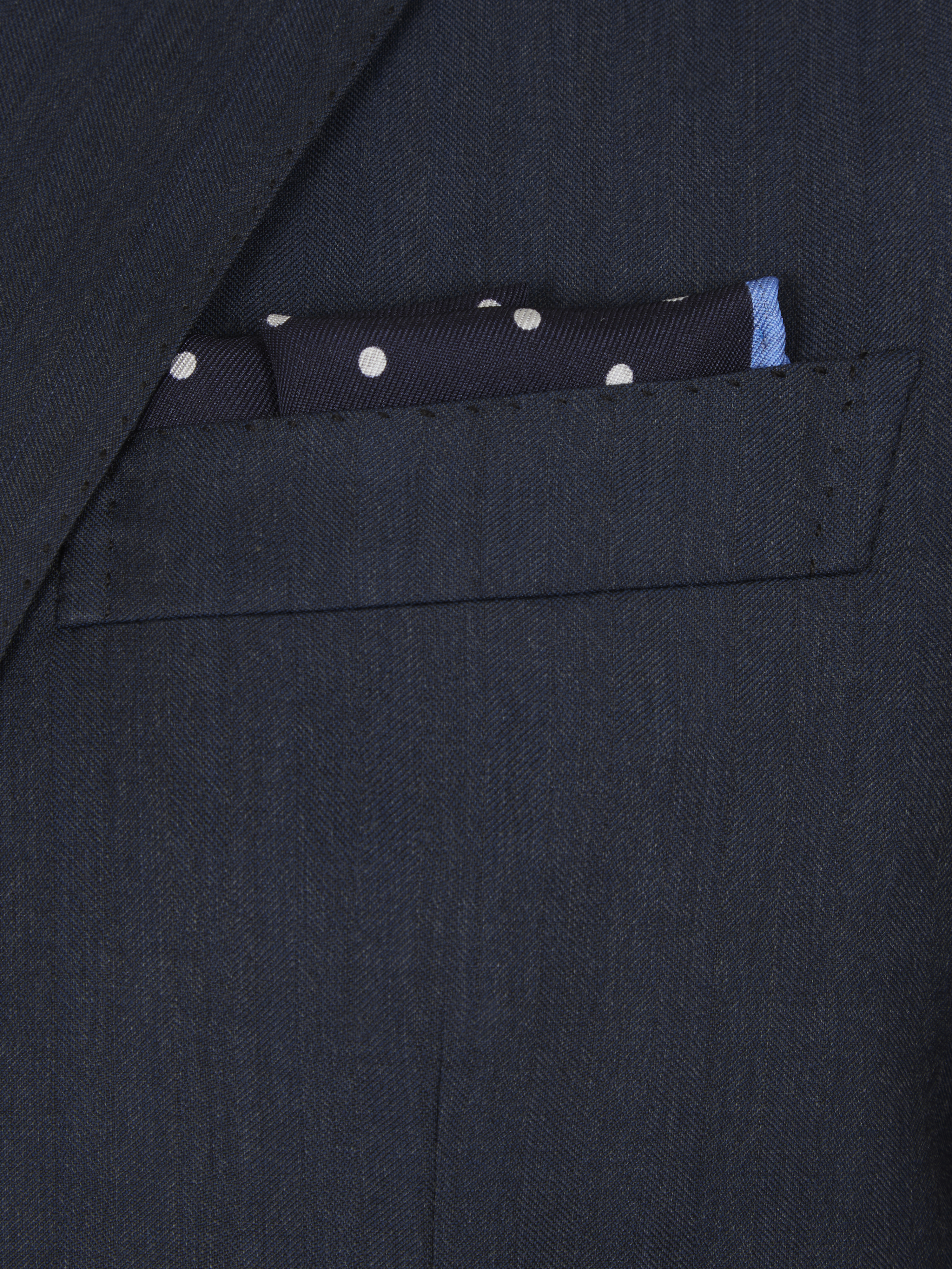 ミッドナイトブルー & ホワイト ドットモチーフ シルク ポケットチーフ