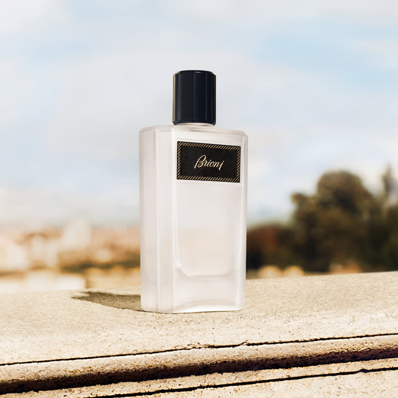 Eau de parfum eclat bottle