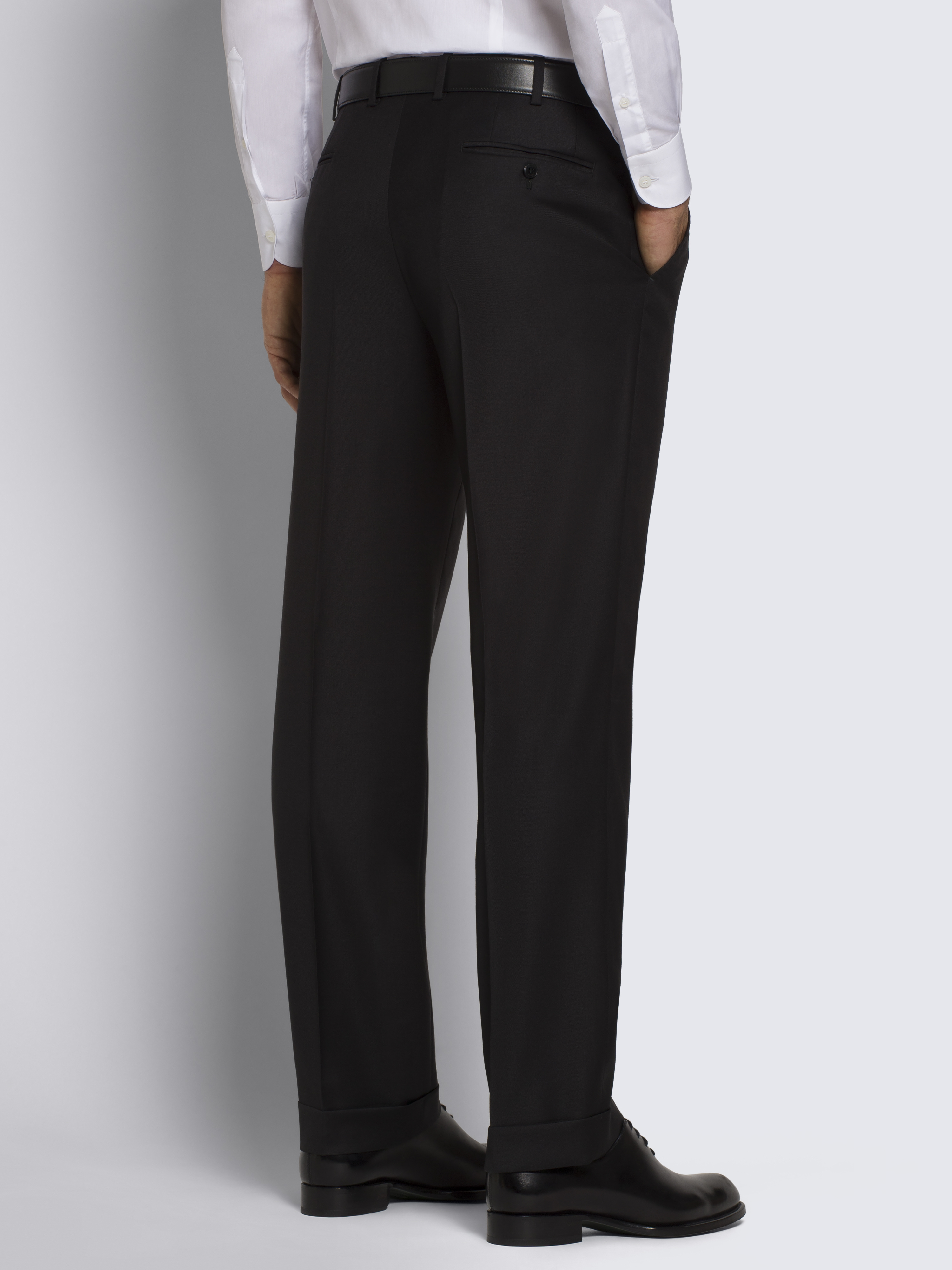 Essential black wool Tigullio trousers