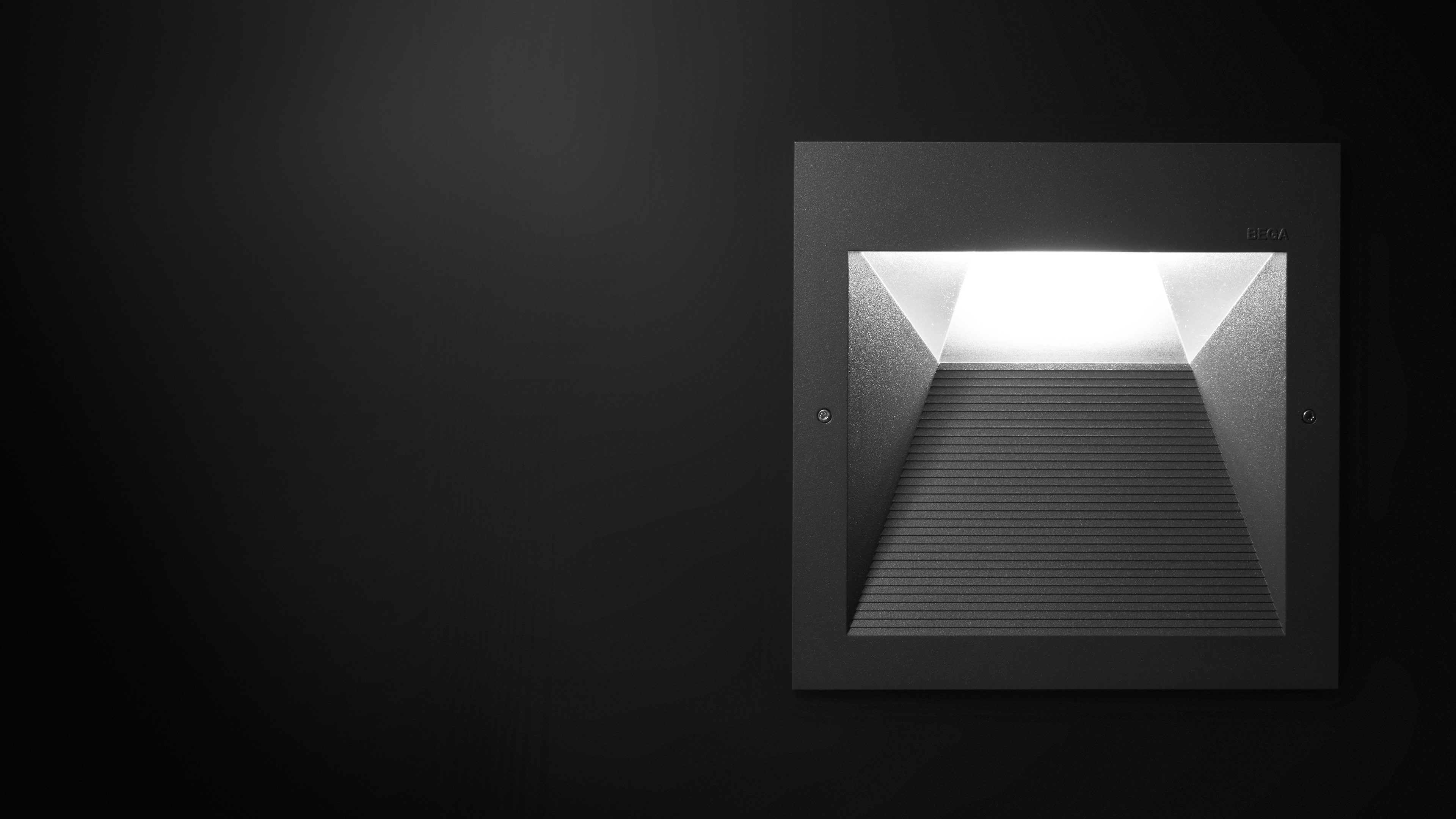 recessed wall luminaire