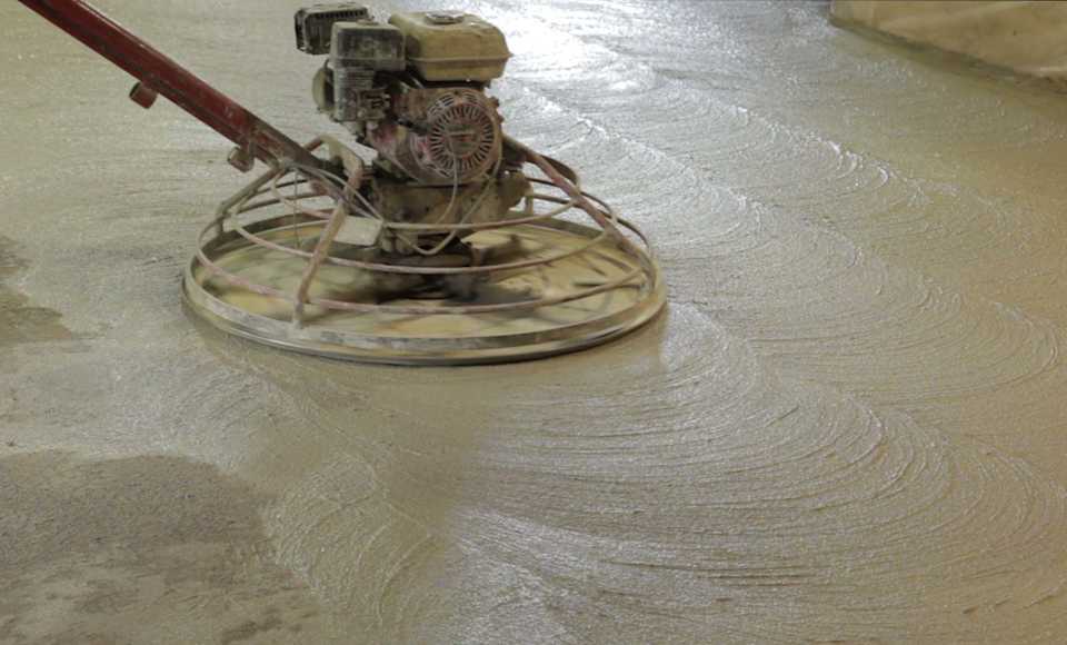 Polishing the concrete. Credit: Lazeby