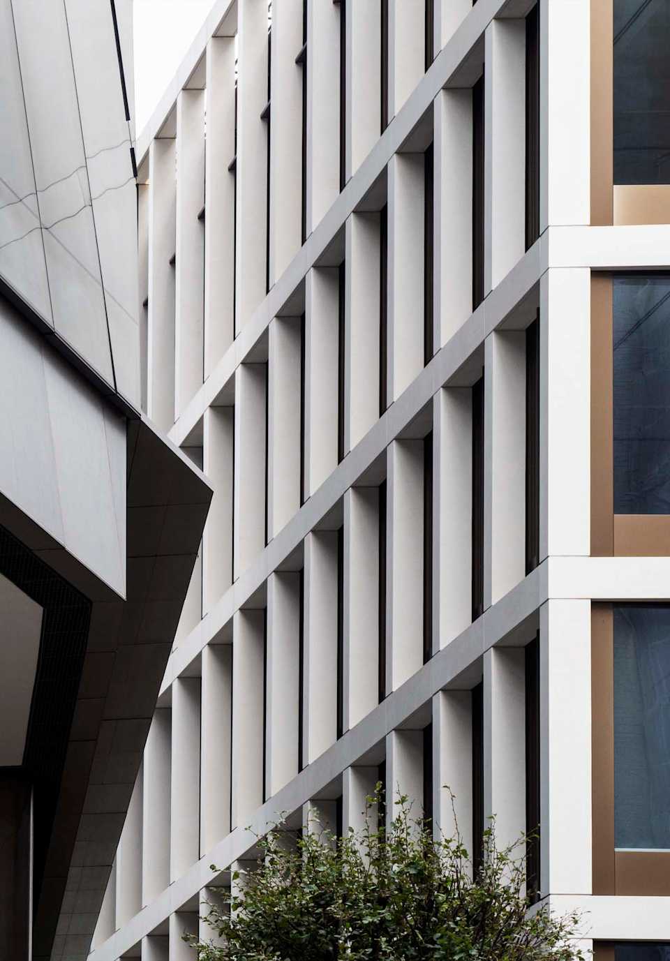 15 St Helen's Place; corner of 100 Bishopsgate left