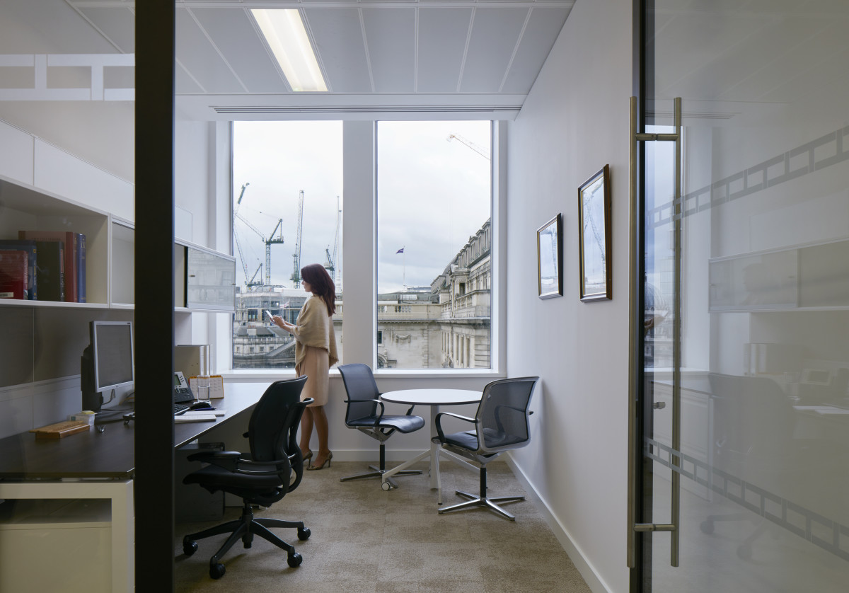 The Old Lady of Threadneedle, the Bank of England  and the Royal Exchange can all be glimpsed from TTI's interior spaces