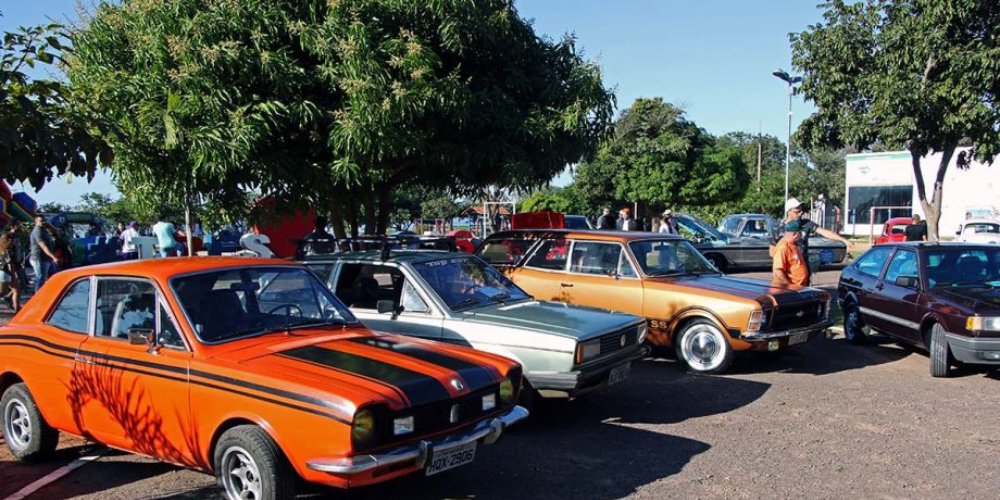Exposição de carros antigos