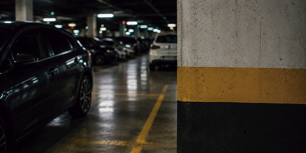 Carro furtado em estacionamento: de quem é a responsabilidade?