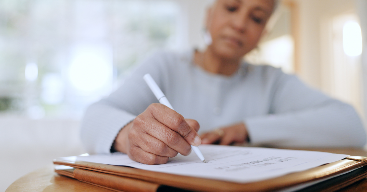 Why Handwriting Helps You Remember Better Than Typing