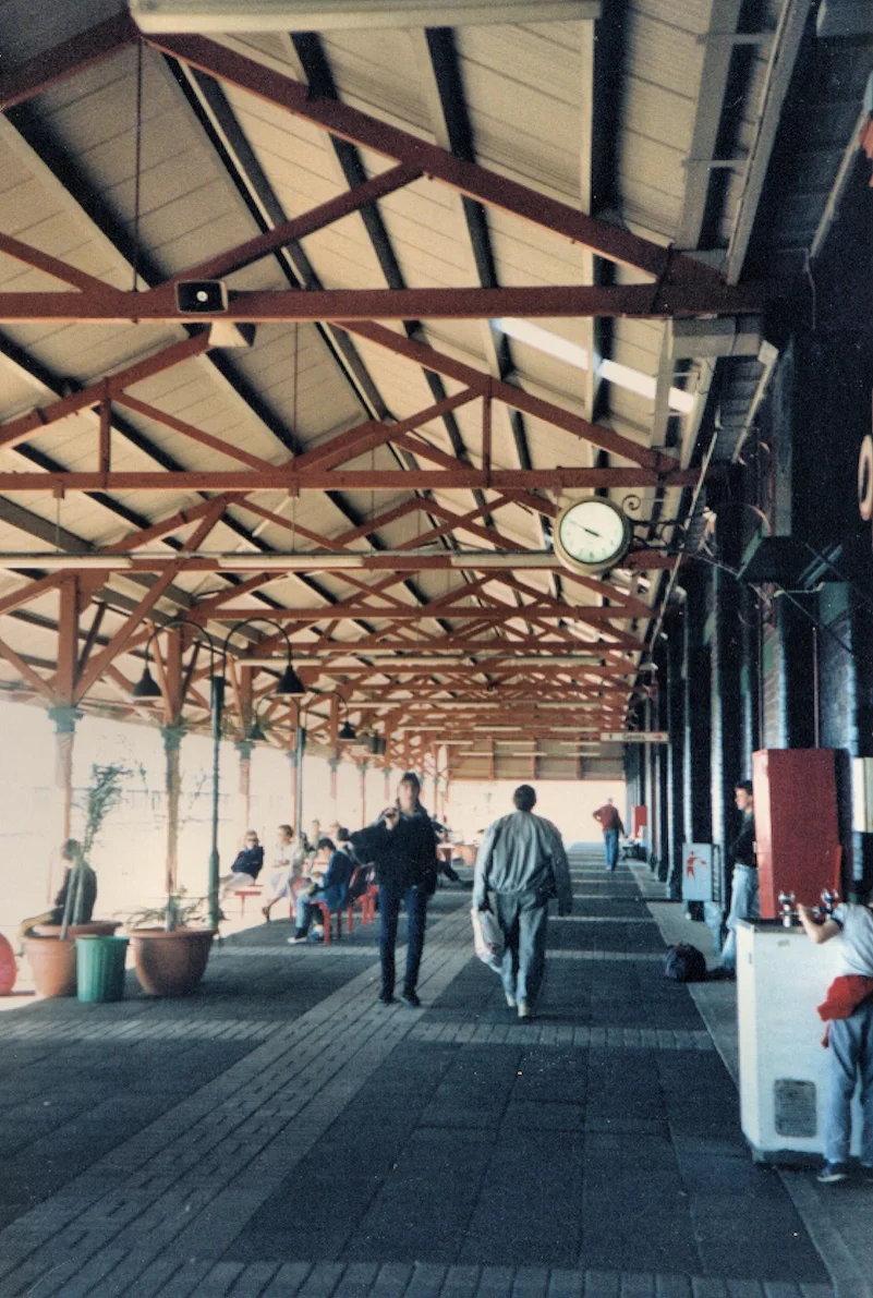 Railway station platform, Fremantle