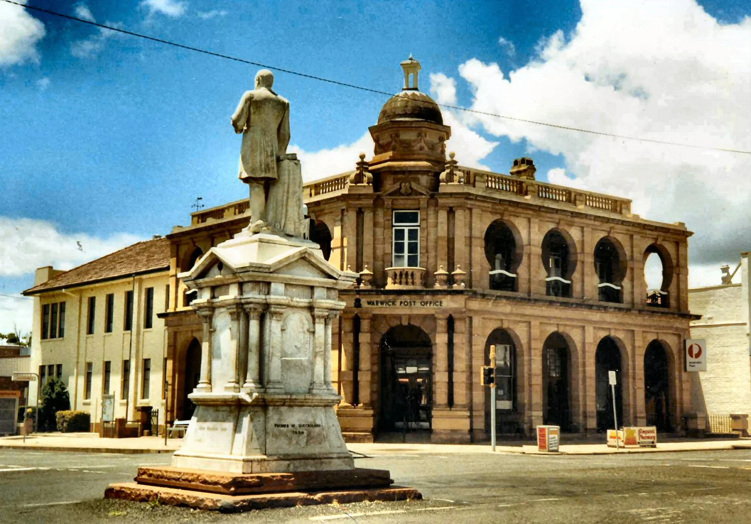 Post Office, Warwick