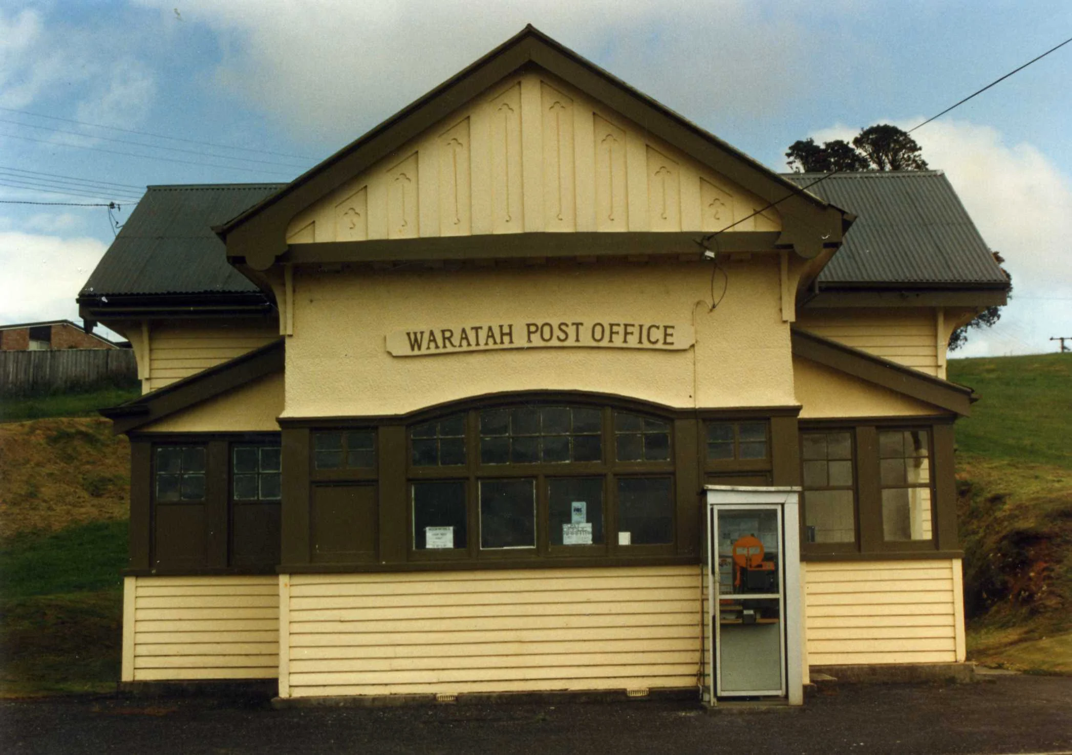 Post Office, Waratah