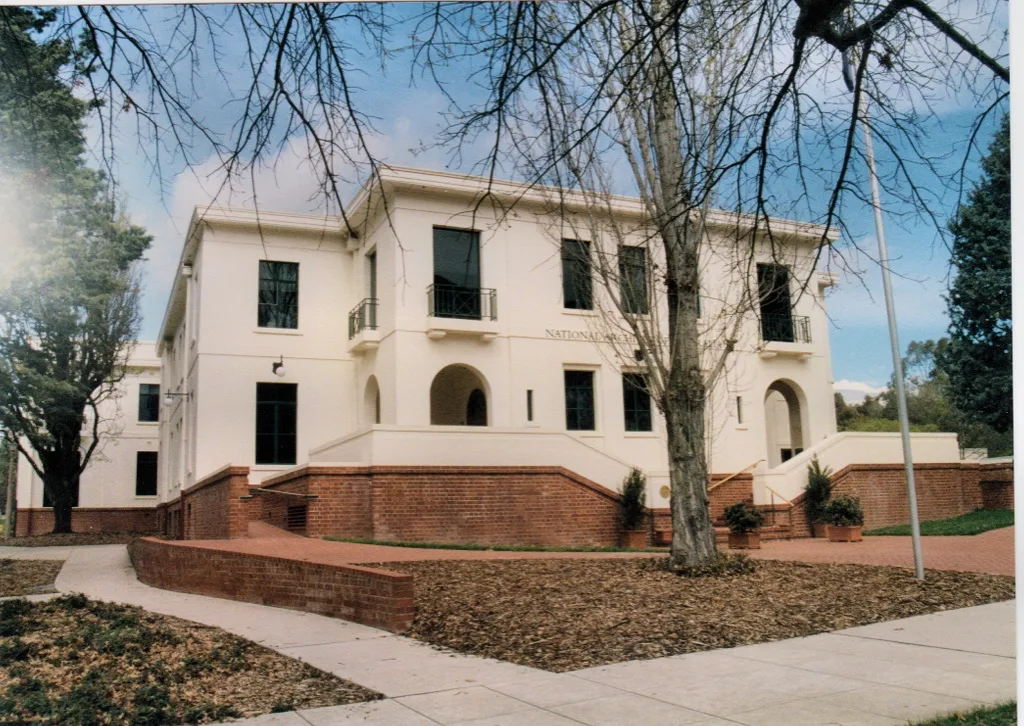 East Block, Queen Victoria Terrace, Parkes