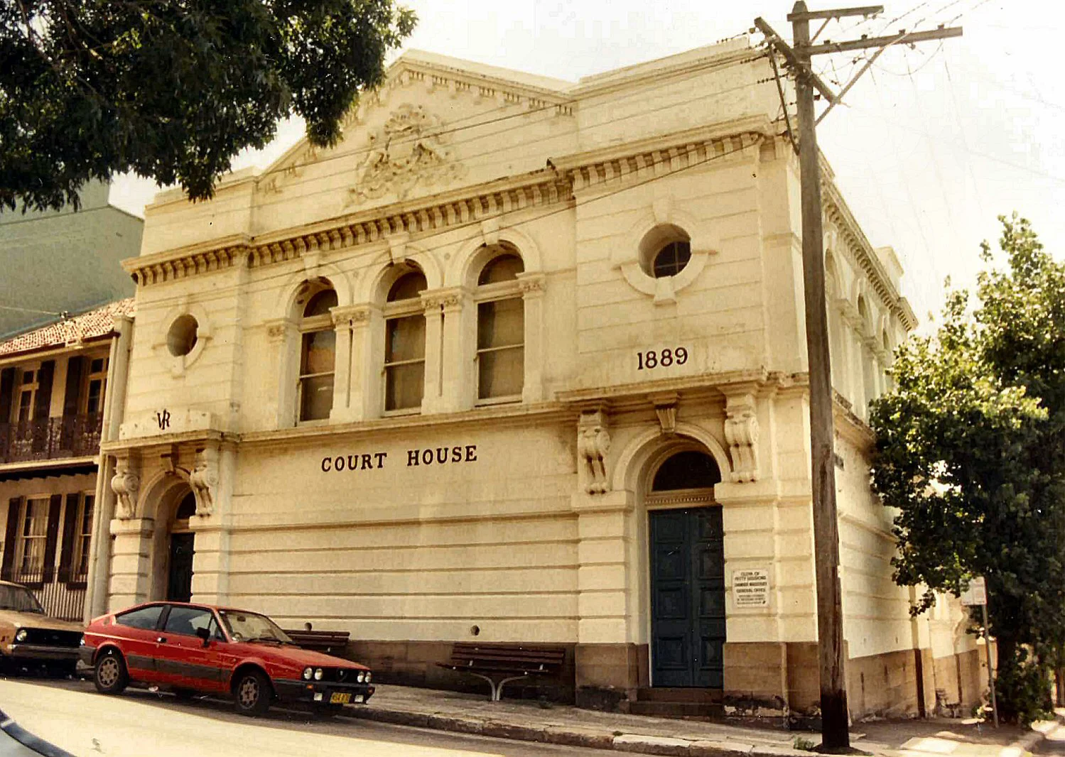 Court House, Glebe