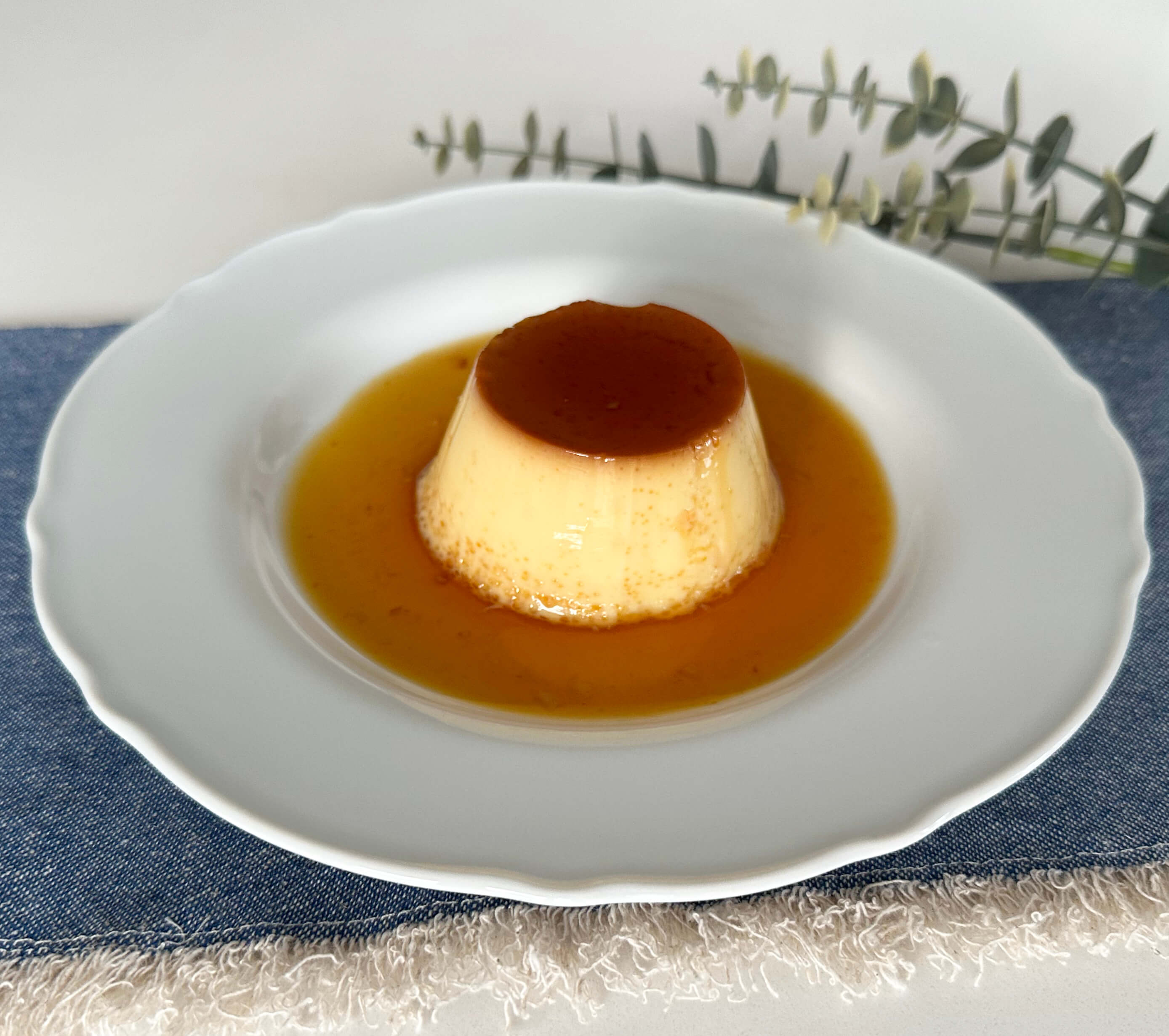 Creamy Caramel Flan Recipe: Easy & Irresistible Dessert