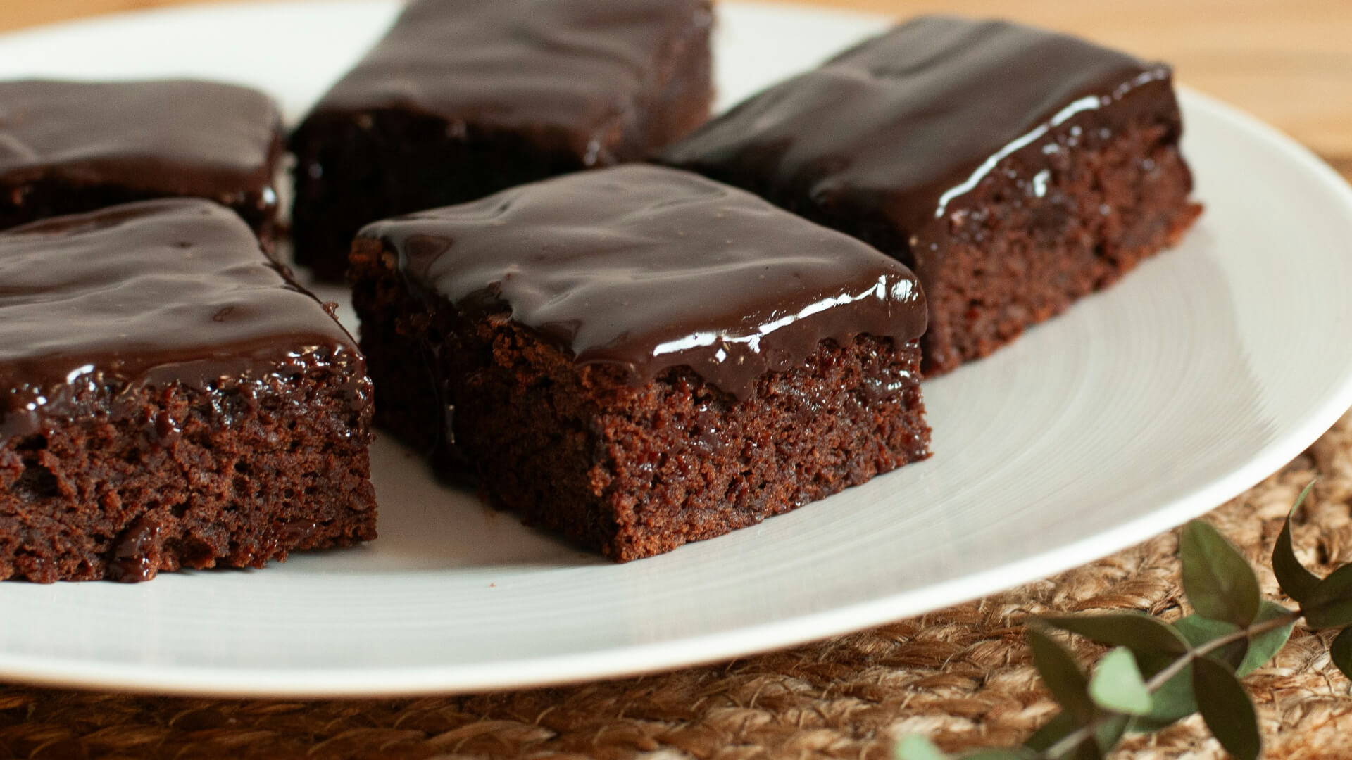 Rich Flourless Brownie Recipe: Decadent & Gluten-Free Chocolate Treat