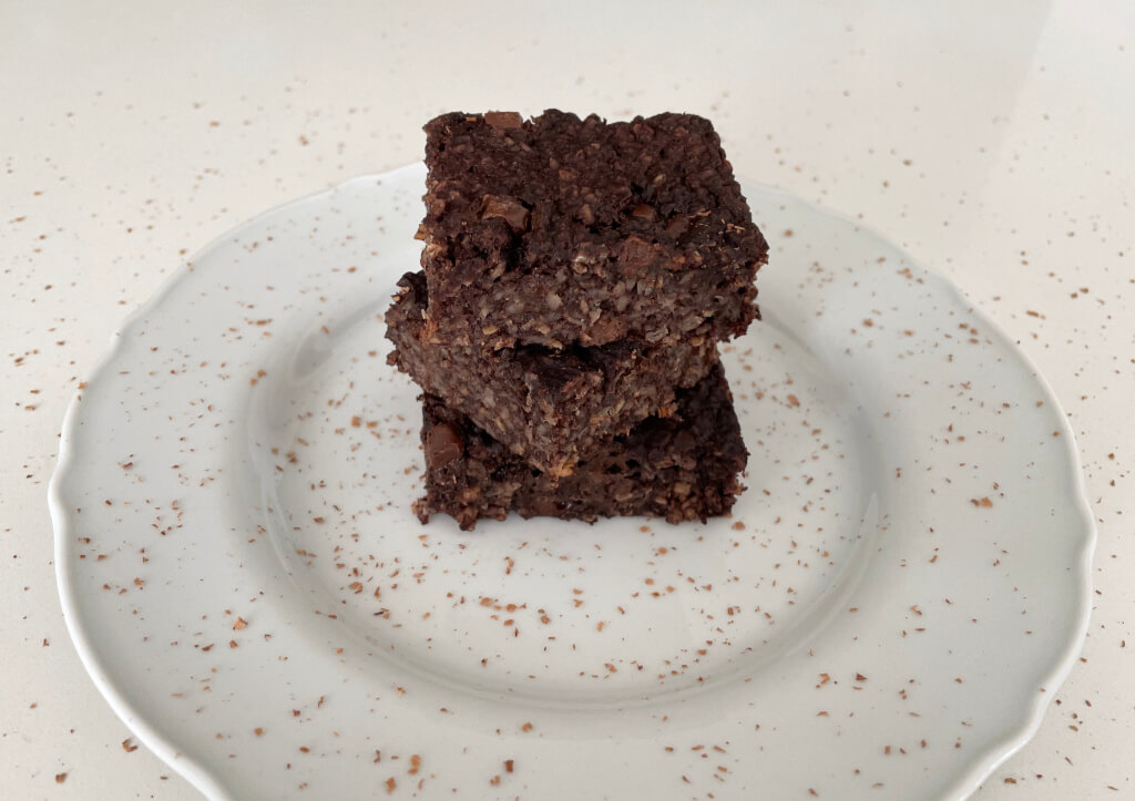 Healthy Oatmeal Brownies: Delicious & Guilt-Free Treat — KataCooks