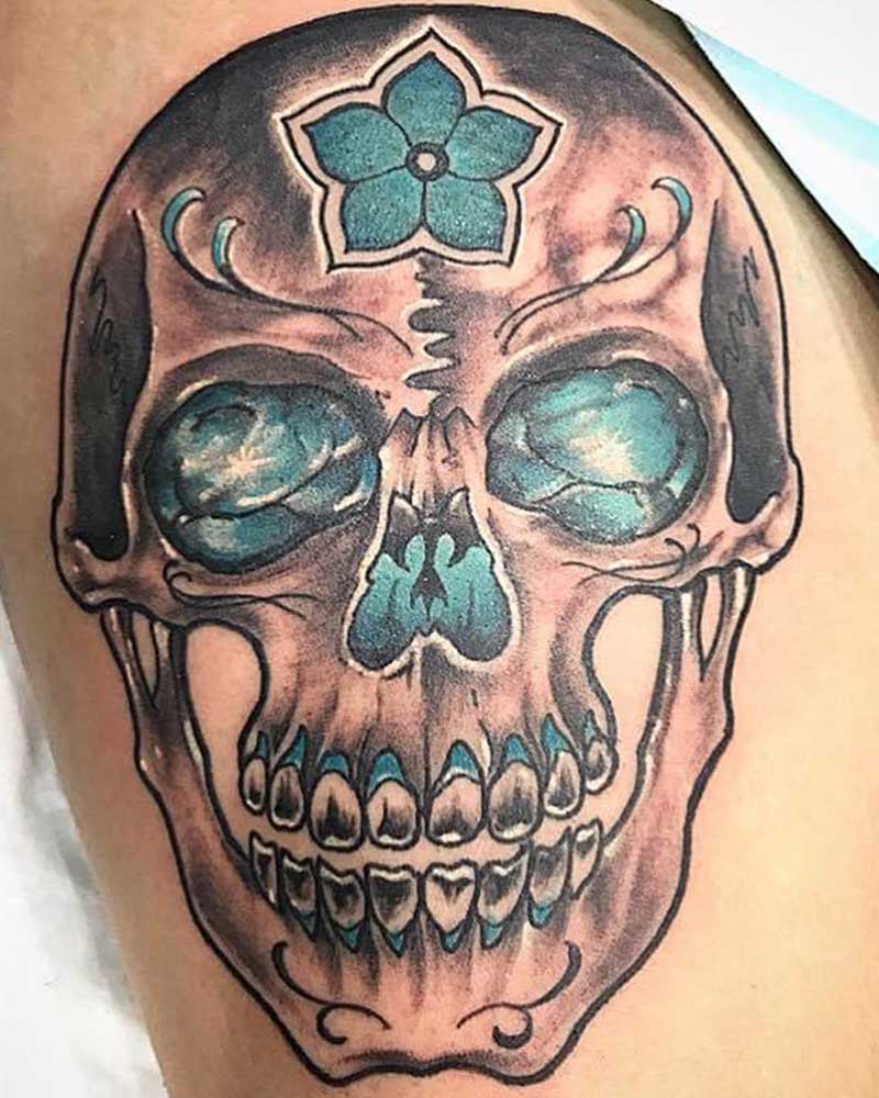 Neo Traditional skull tattoo 