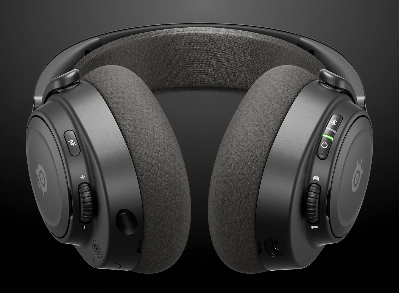 closeup image of Arctis Nova 7