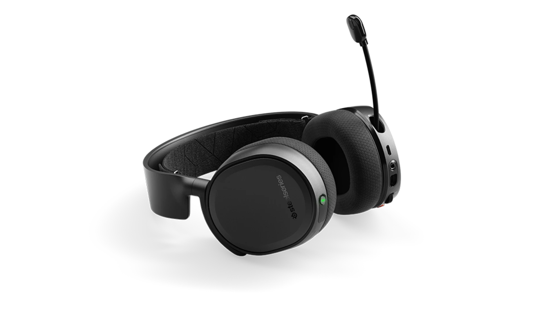 half_width image of Arctis 3 Bluetooth - 3 of 6 mobile