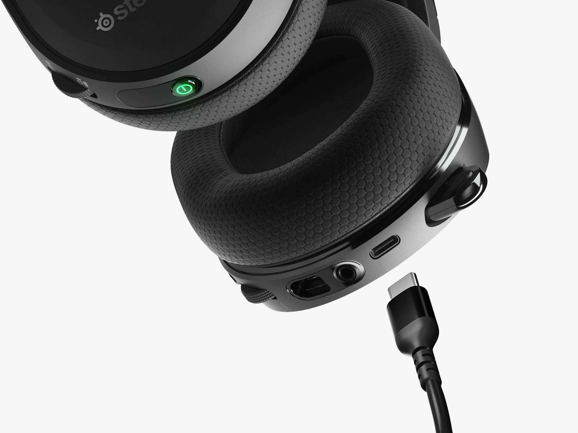 close up image of Arstic 7X+ headset