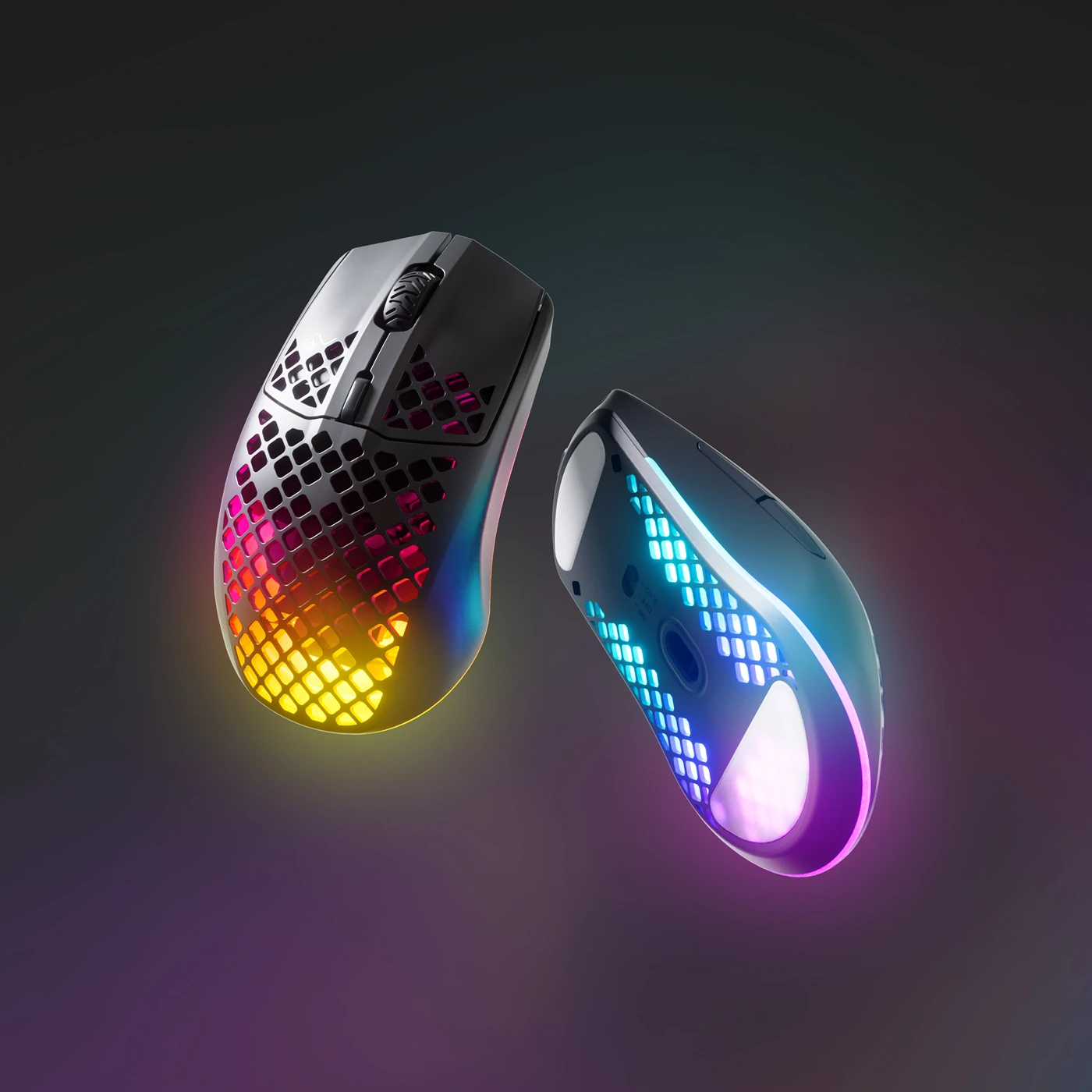 Aerox 3 Wireless 2022 mouse, with all the parts shown vertically. Text behind image reads "68 g".