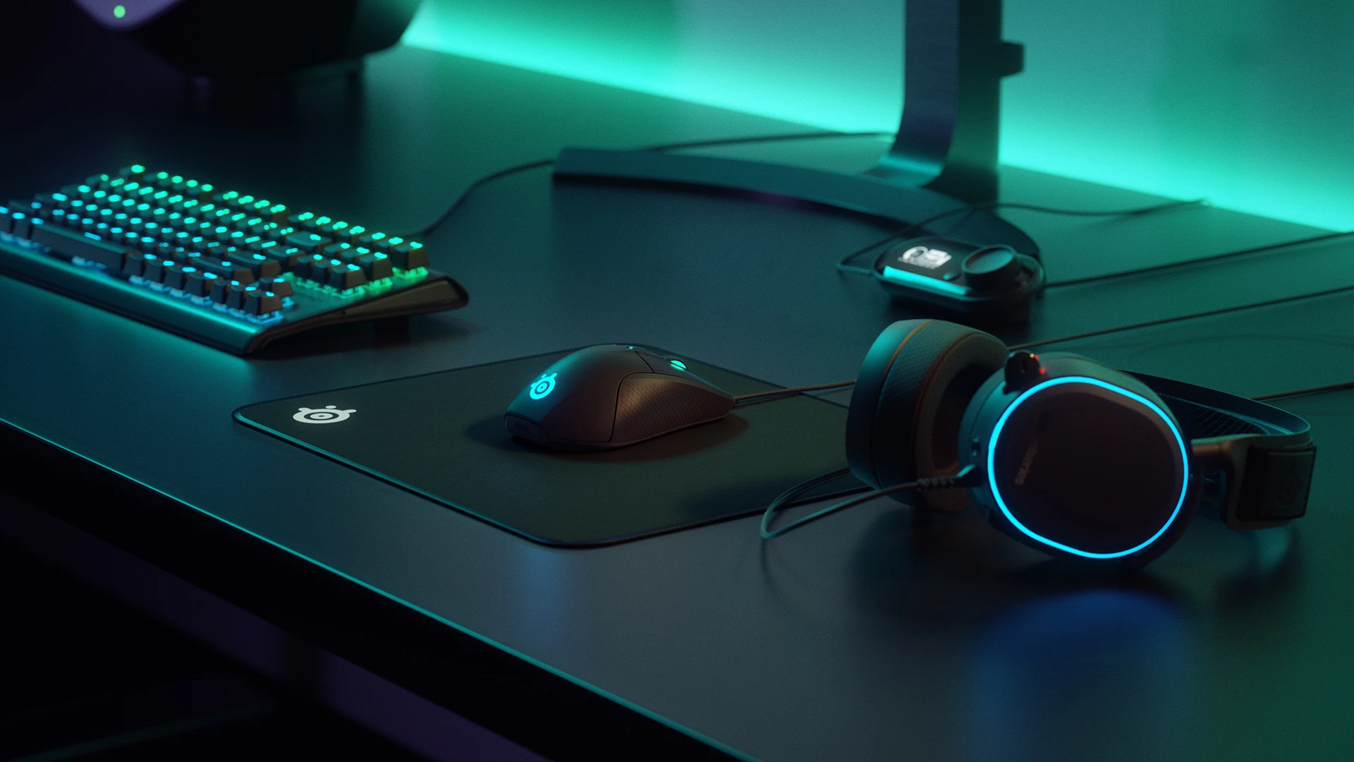 half_width image of Rival 710 - 5 of 6 mobile