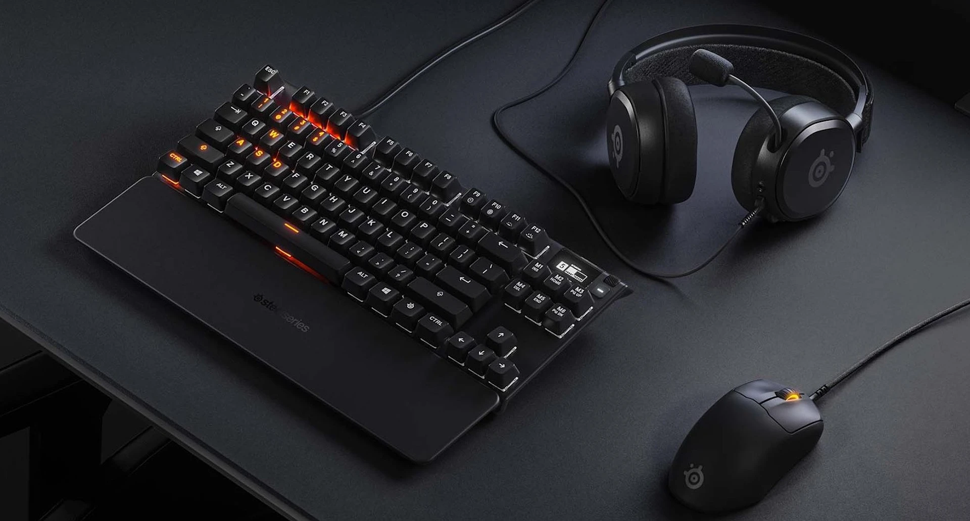 Cover Image for Must-Have Accessories for Your Gaming Setup