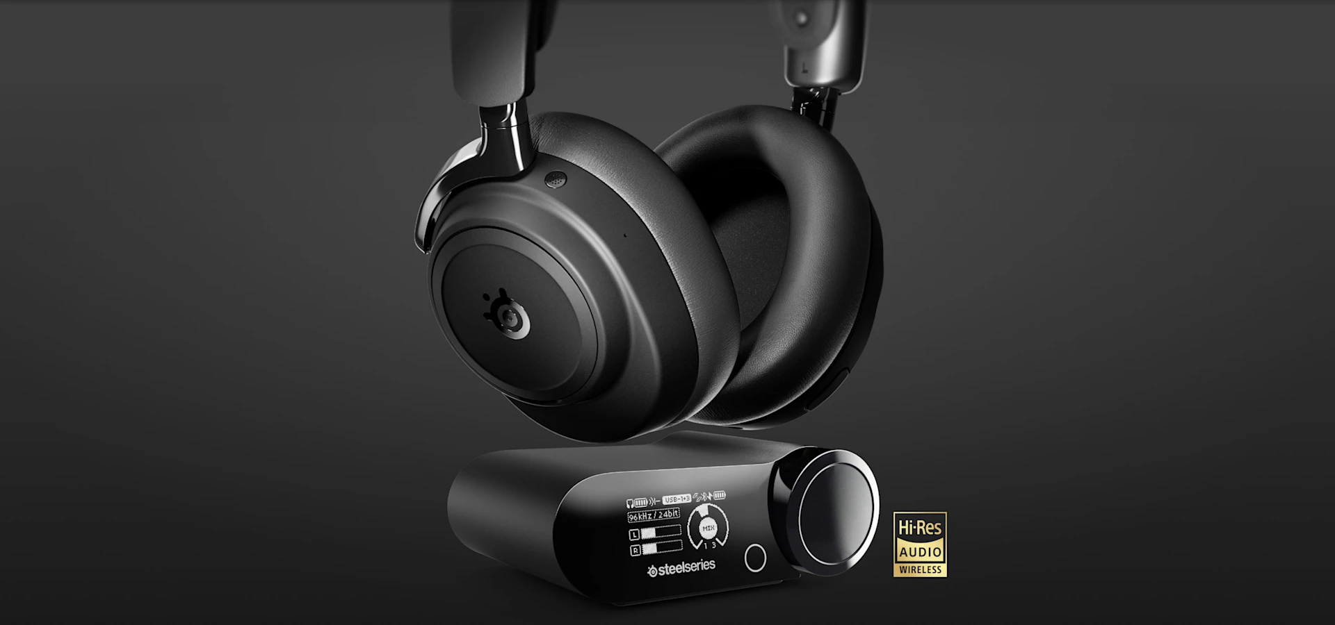 Arctis Nova Elite 黑色锄头上方的 gamedac
