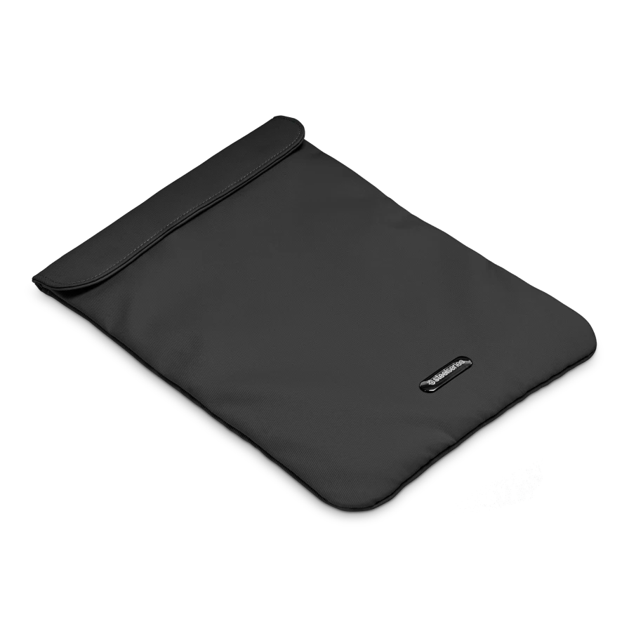 primary image of Arctis Nova Elite Carry Bag