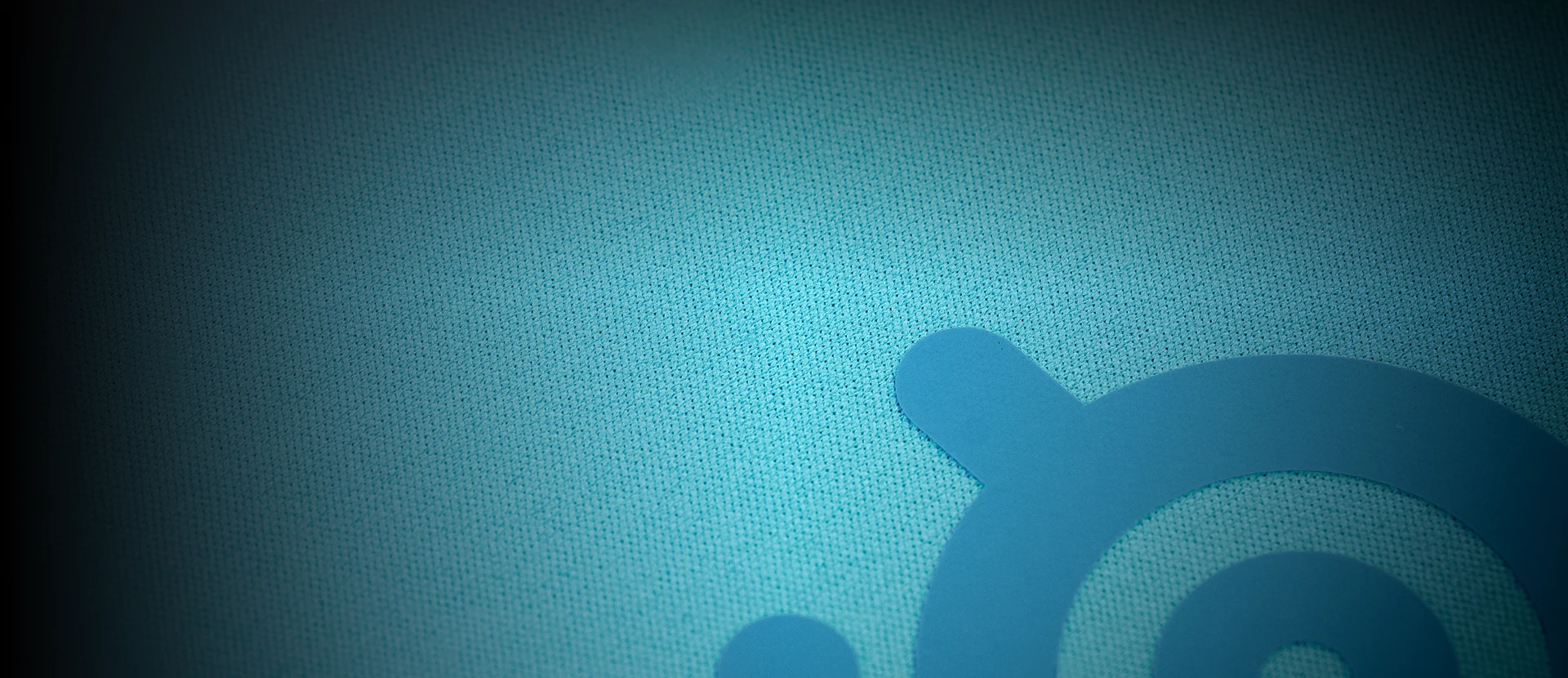 qck aqua mouse pads with aqua steelseries logo