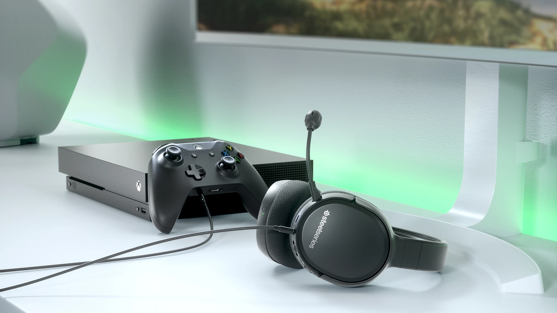 Arctis 1 耳机插入 Xbox 控制器 