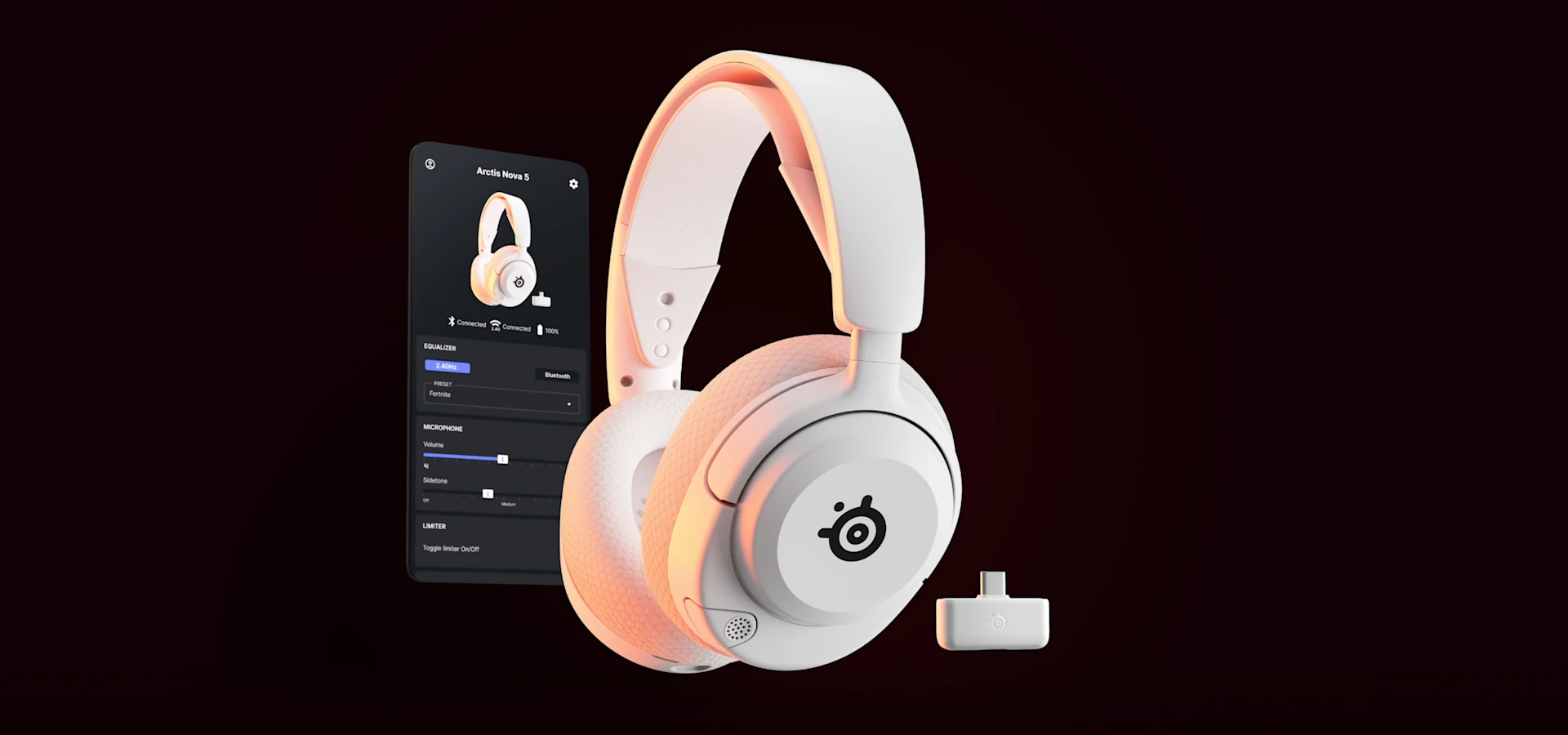 Arctis Nova 5 hvid ledsaget af telefon med Arctis-app.