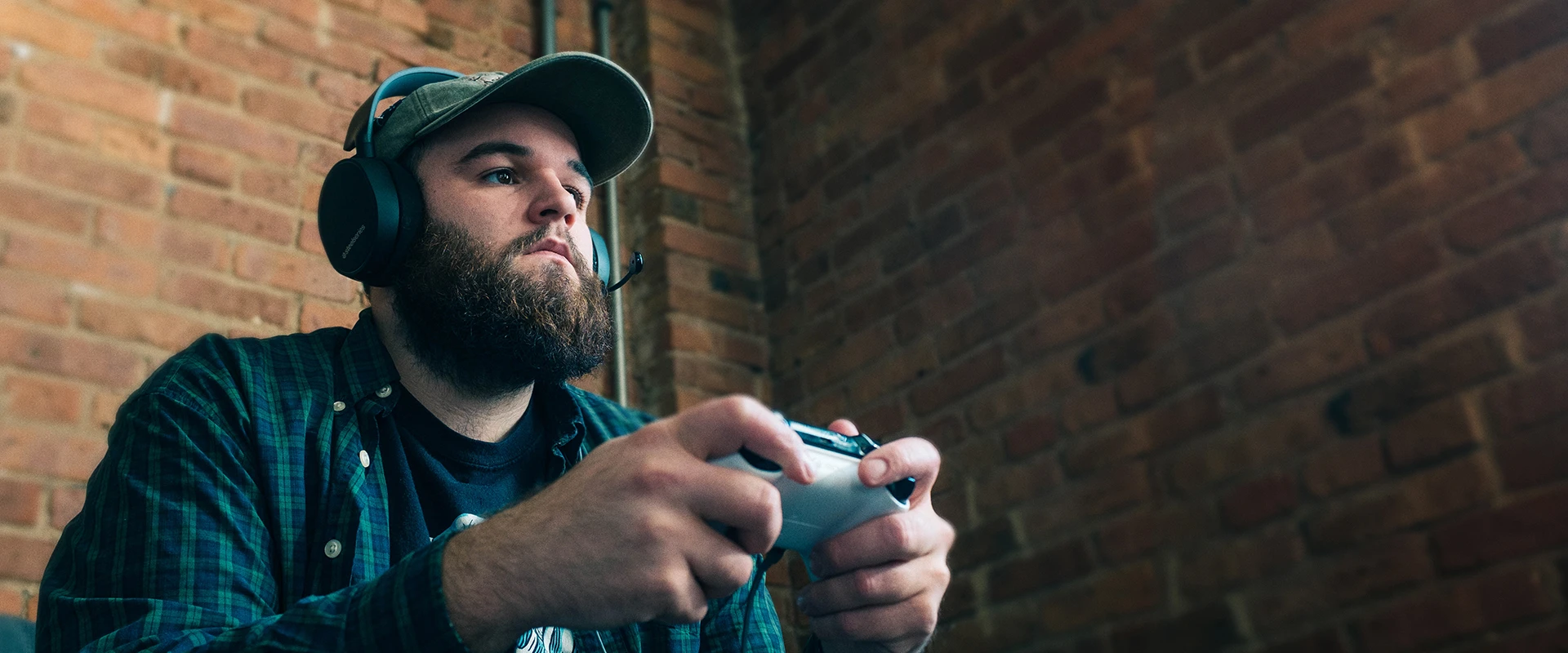 full_width image of Arctis 3 Console - 1 of 5 mobile