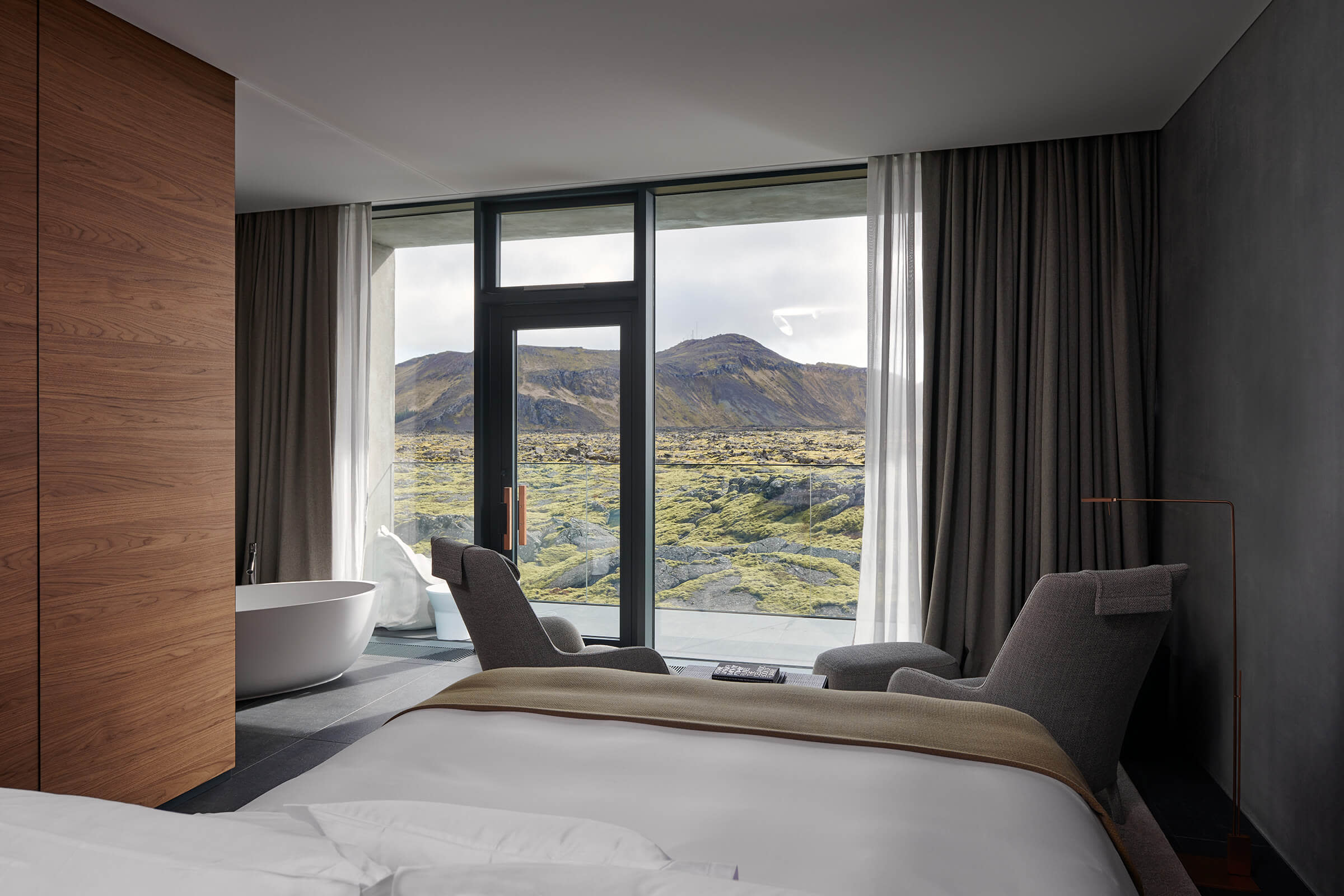 Retreat Hotel - Moss Junior Suite - Blue Lagoon Iceland - 