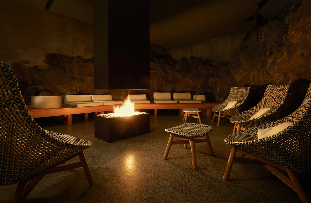 The Retreat - Retreat Spa - Fire Room - Blue Lagoon Iceland