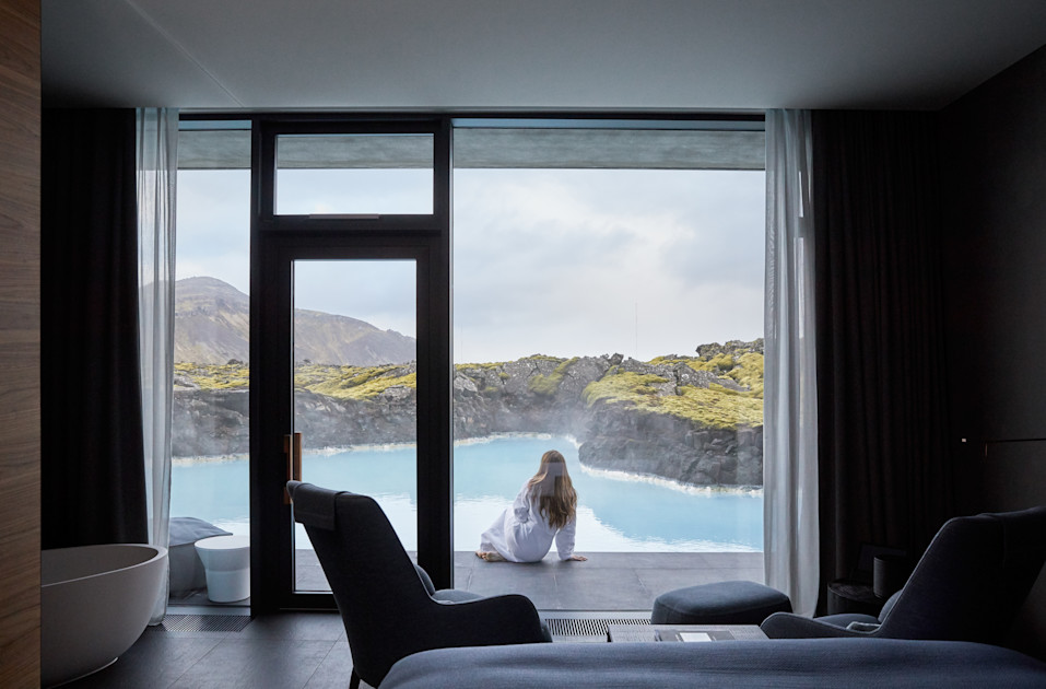 the retreat at blue lagoon iceland