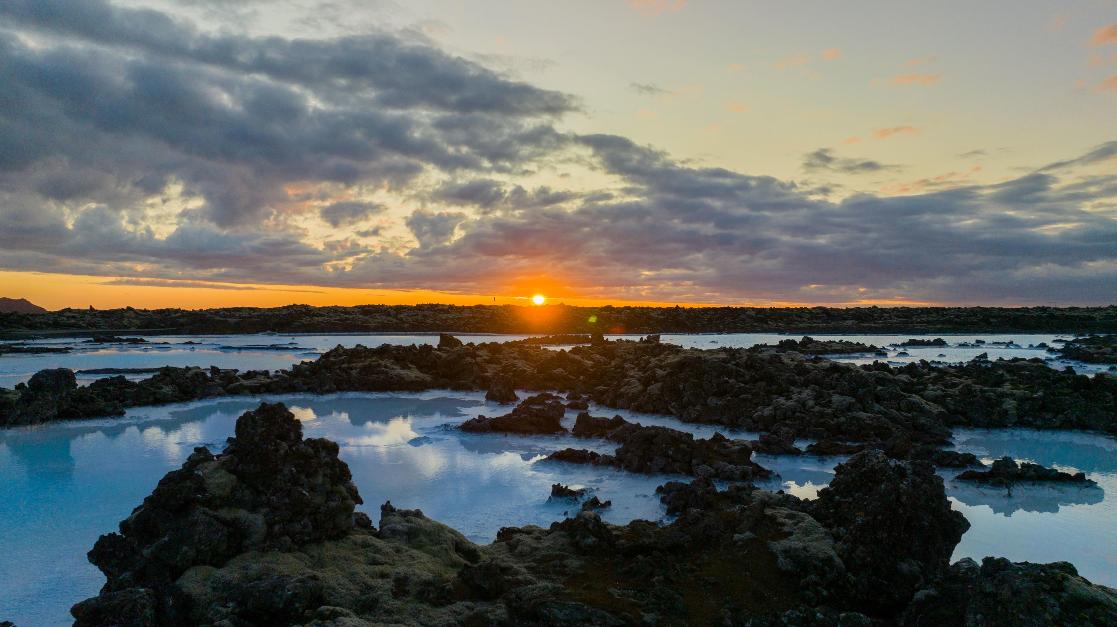 Blue Lagoon Iceland, Midnight sun